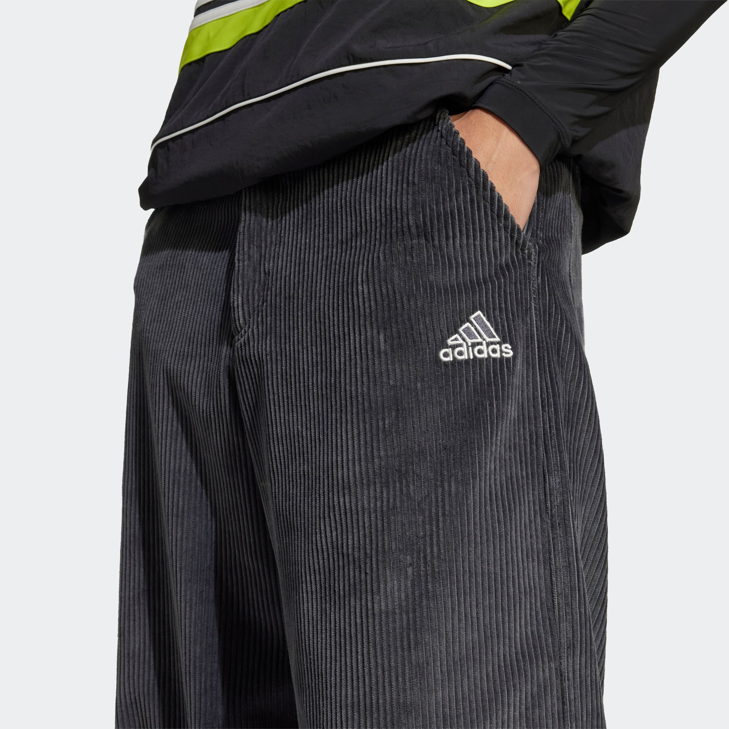 adidas Originals Sporthose »CORD PANT«, (1 tlg.)