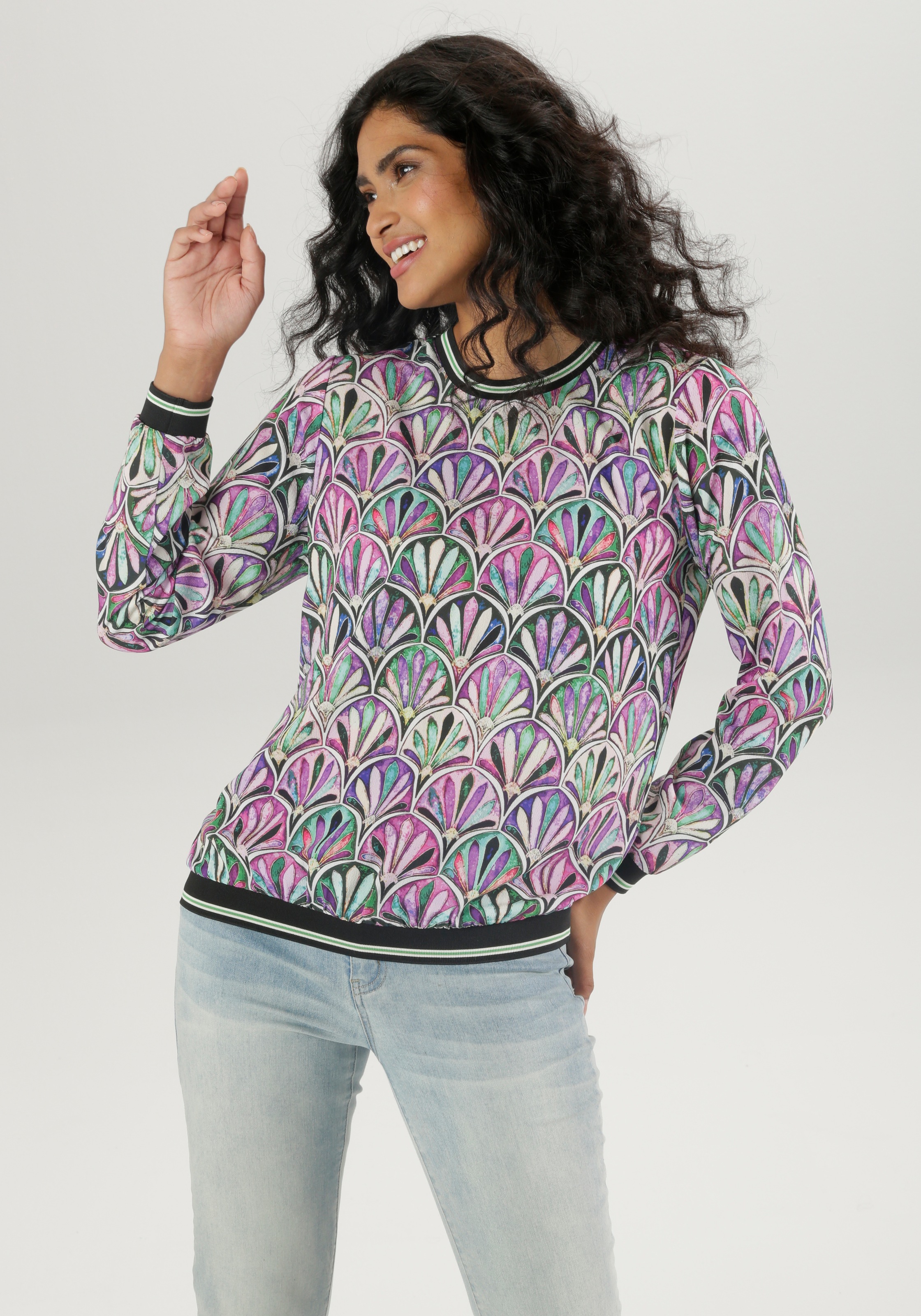 Aniston SELECTED Shirtbluse su spalvingas Fächerdruck -...