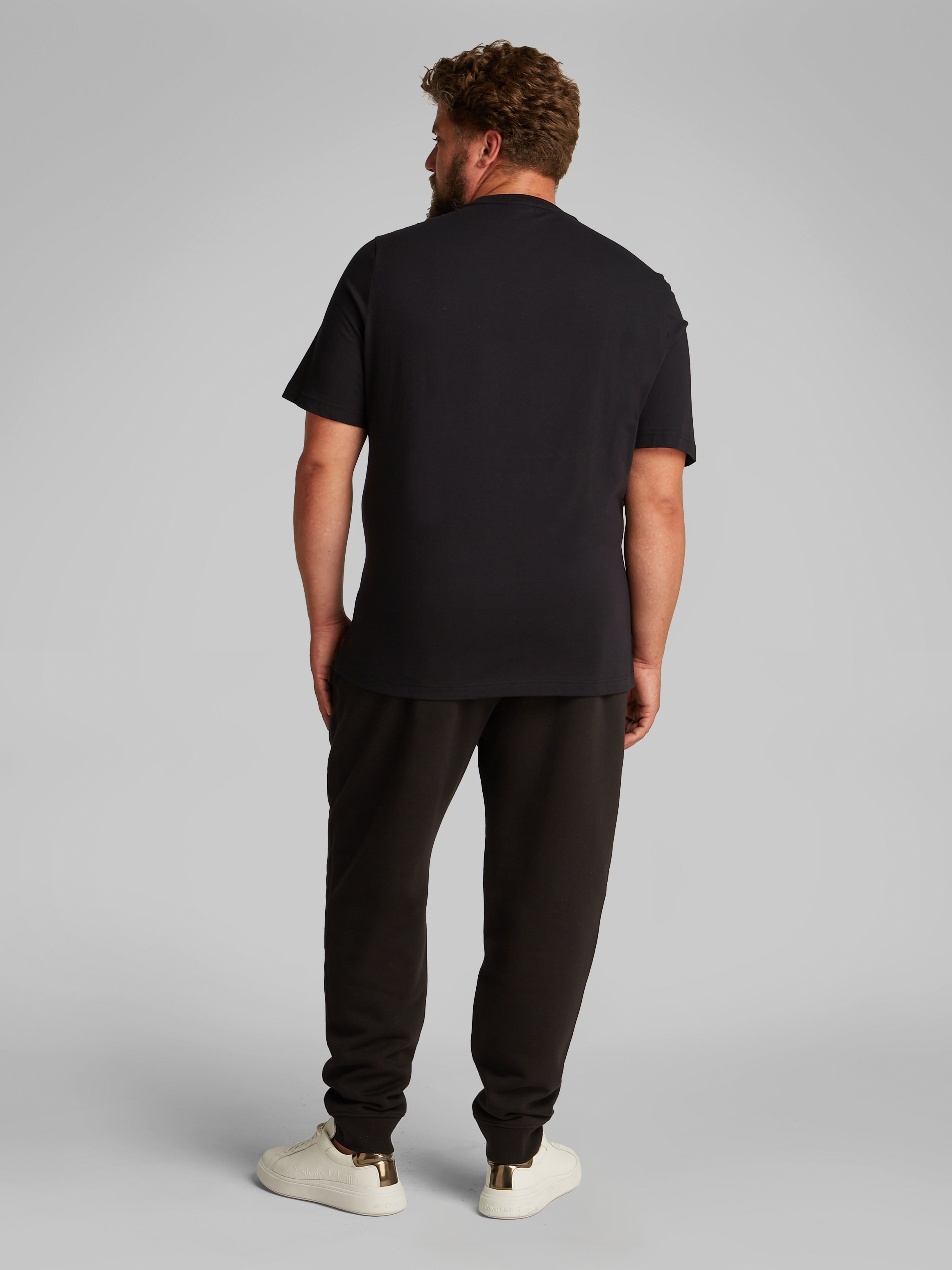 Calvin Klein Big&Tall Rundhalsshirt »BT_SPLIT LINE LOGO T-SHIRT«, in Großen Größen mit Logoprint