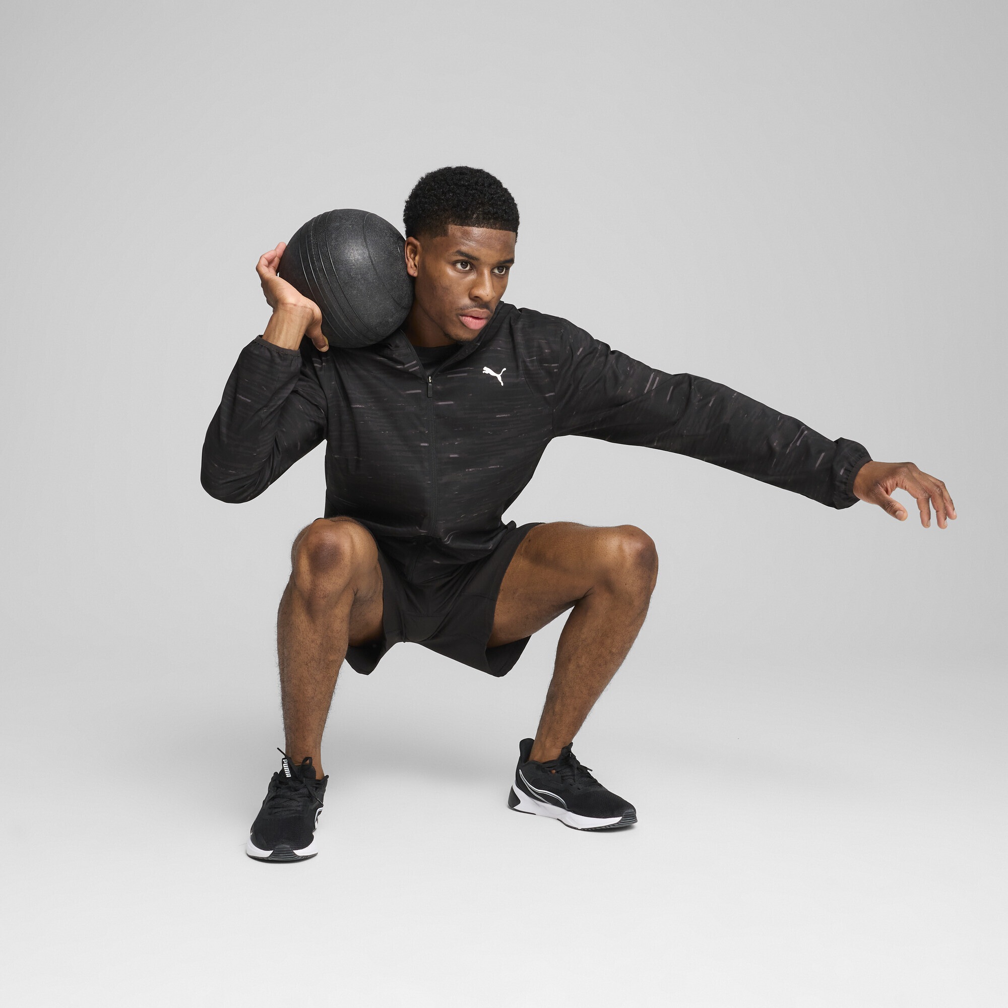 PUMA Trainingsjacke »TAD ESSENTIALS AOP Gewebte Jacke Herren«