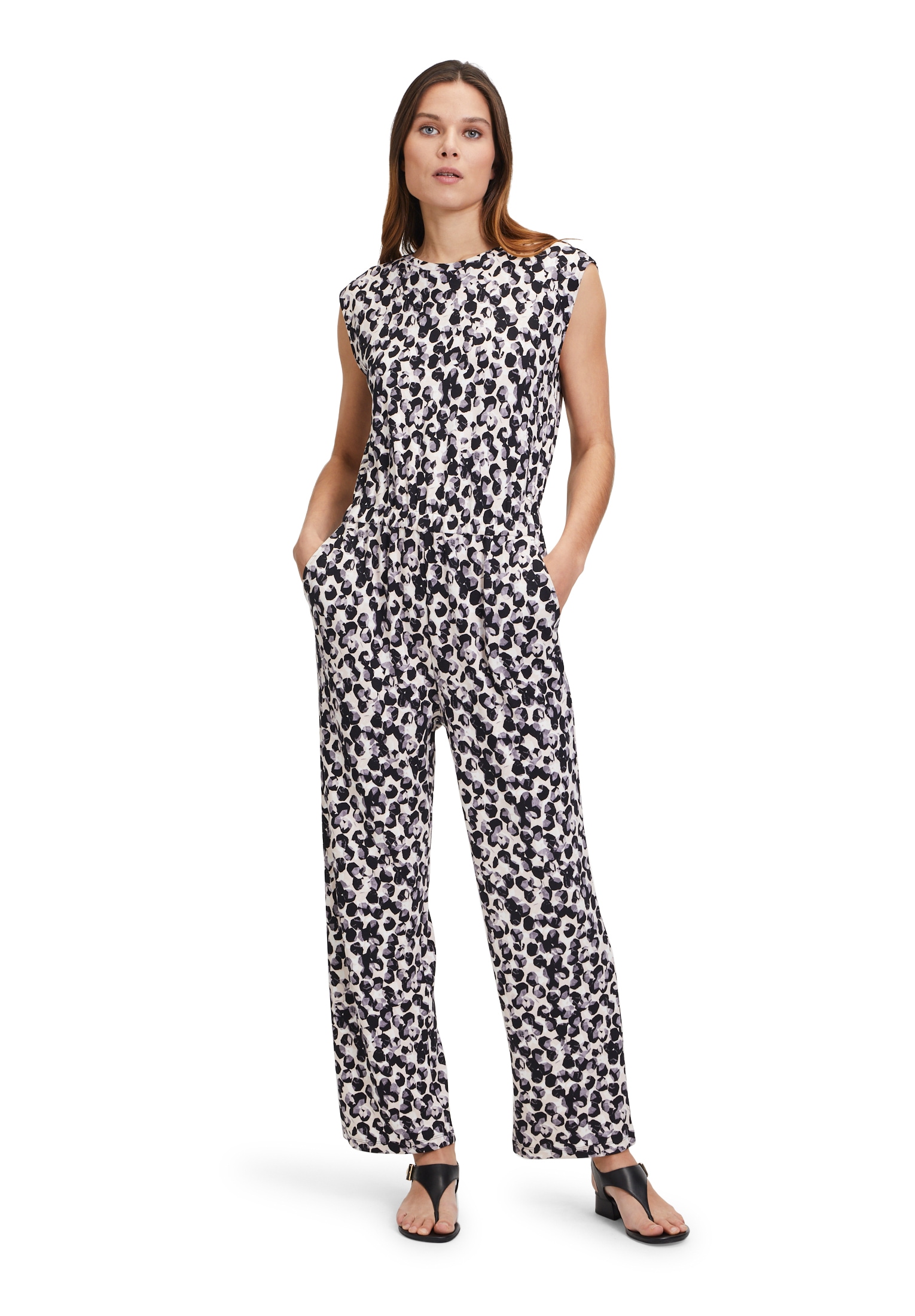 Betty&Co Overall "Betty & Co Damen Jumpsuit mit Rundhalsausschnitt", (1 tlg günstig online kaufen