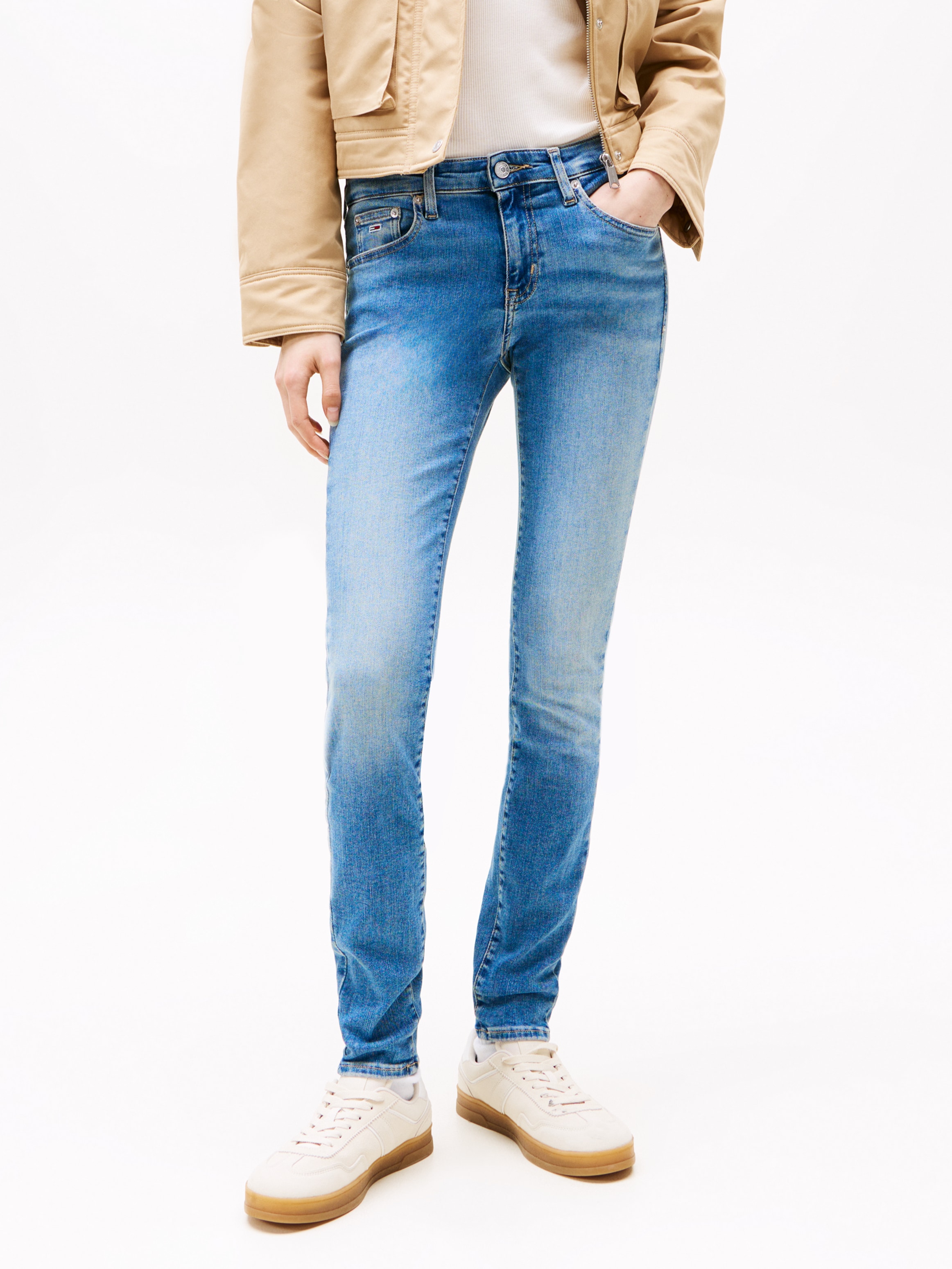 Tommy Jeans Skinny-fit-Jeans "SOPHIE LOW WAIST SKN" mit niedriger Leibhöhe, Stretch-Denim