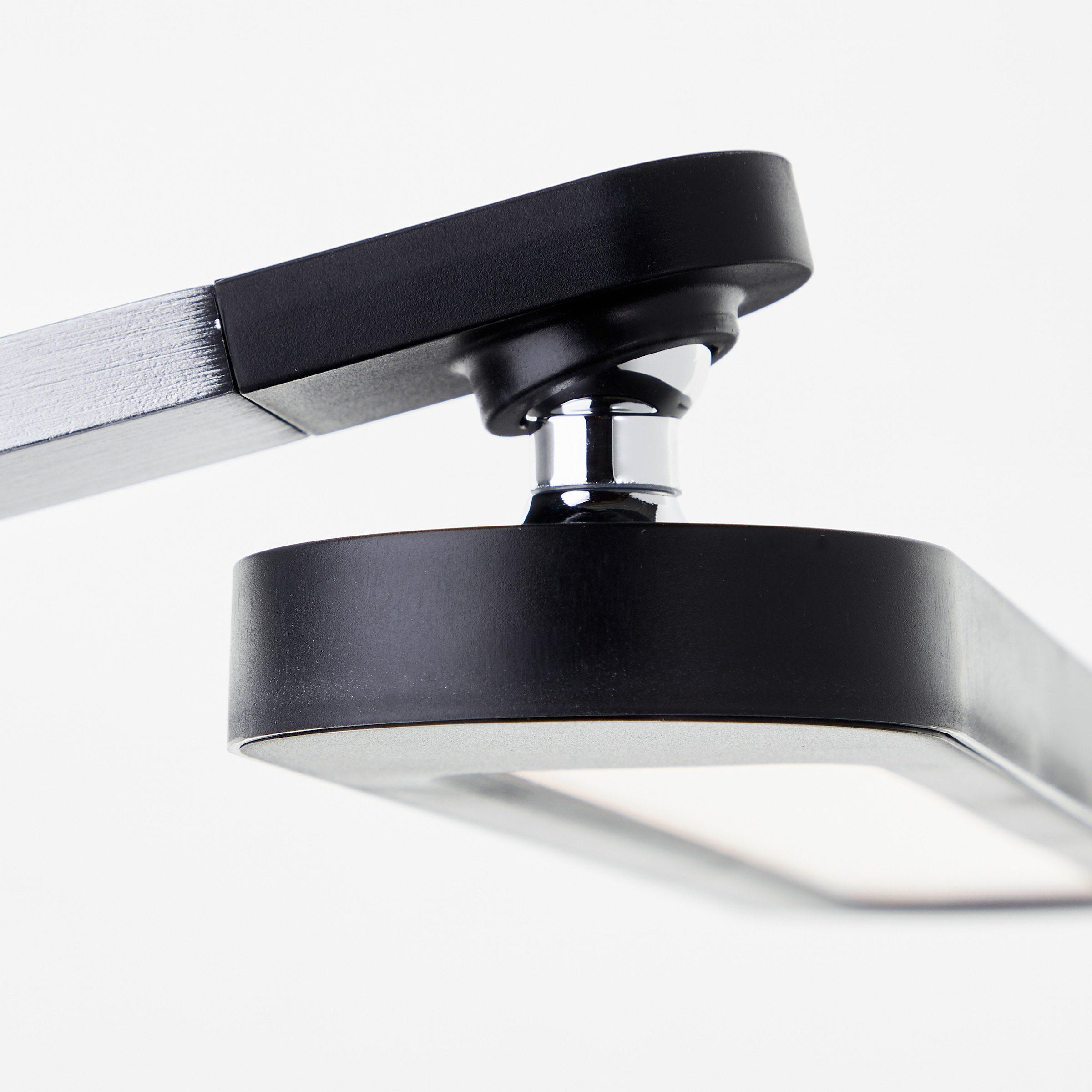 schwarz »Officehero«, dimmbar, lm, CCT, Wireless Brilliant LED BAUR | charging, 1000 Schreibtischlampe