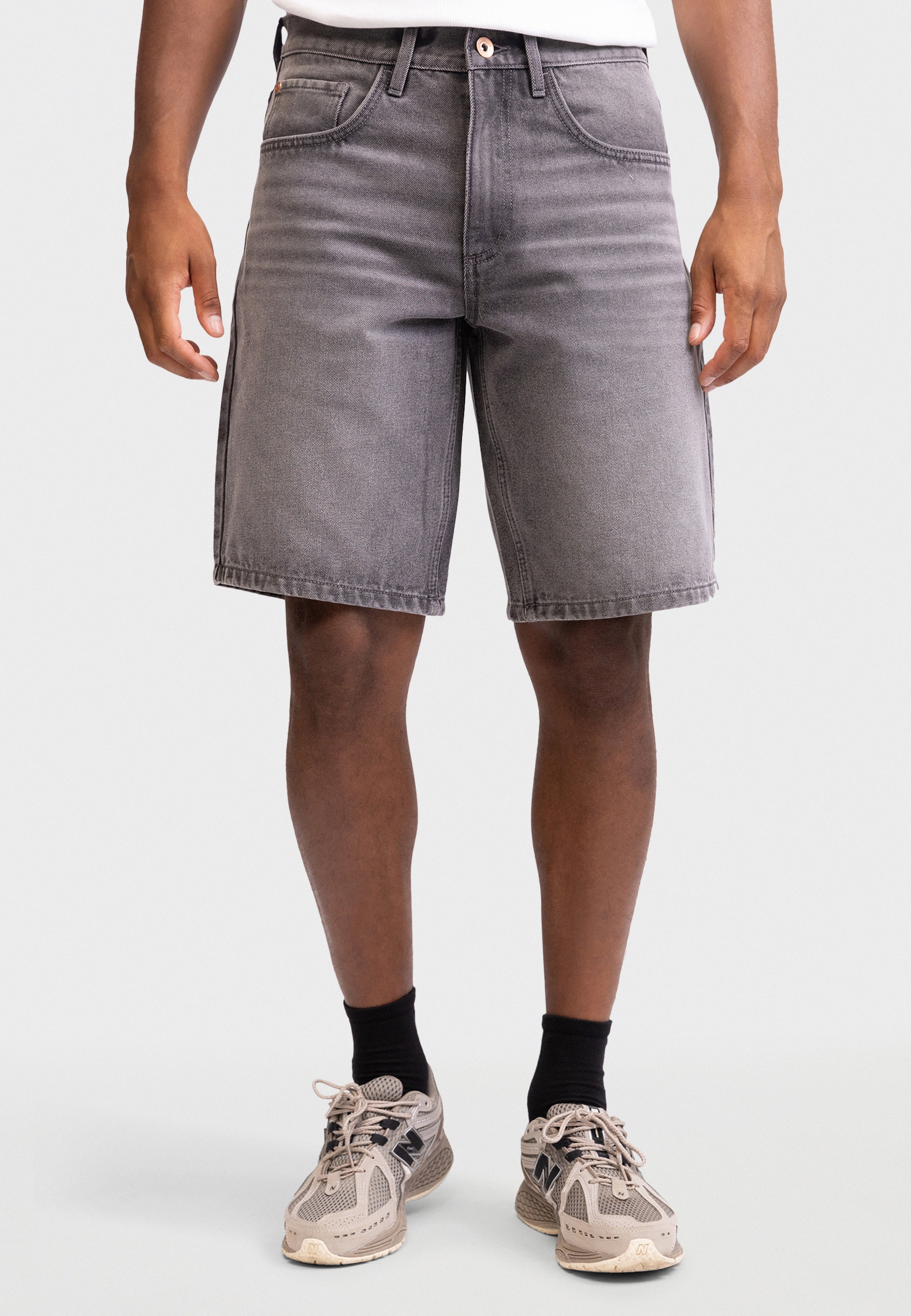 REDEFINED REBEL Shorts »Redefined Rebel Shorts RRValencia Shorts LOOSE FIT«