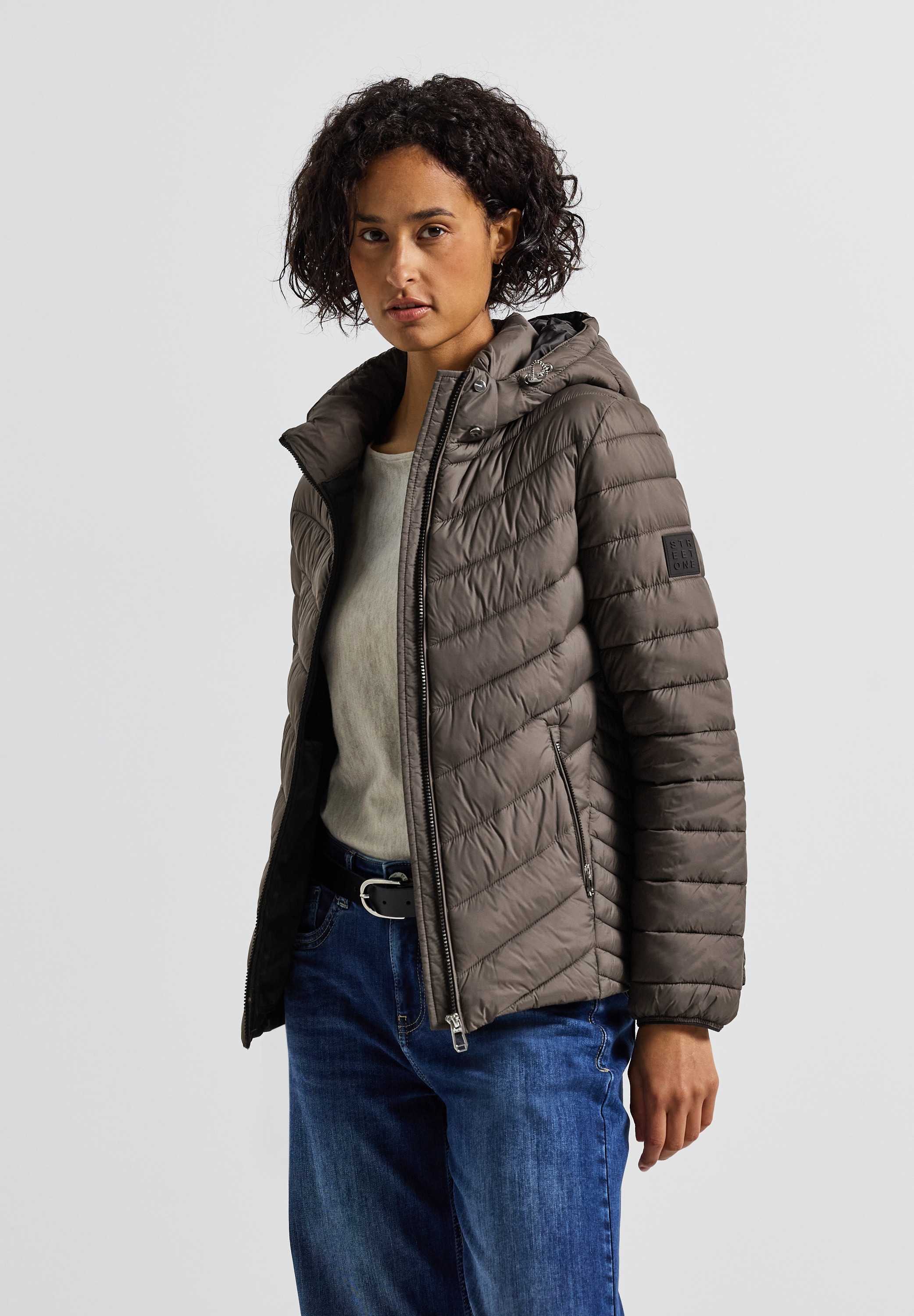STREET ONE Steppjacke, mit Kapuze, mit Kapuze mit Gummizug günstig online kaufen
