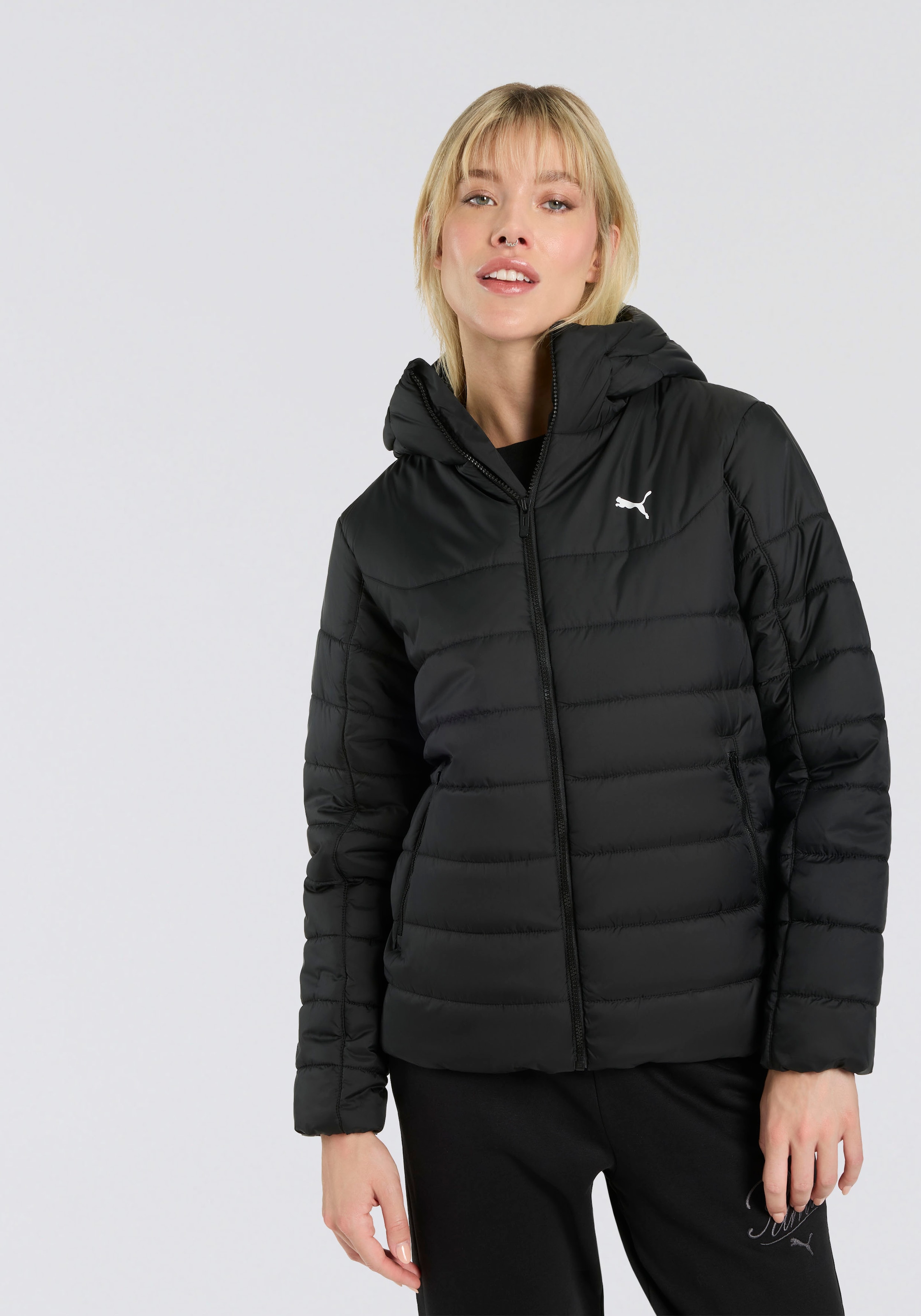 PUMA Winterjacke "ESS HOODED PADDED JACKET" mit Kapuze mit Kapuze, mit Eing günstig online kaufen