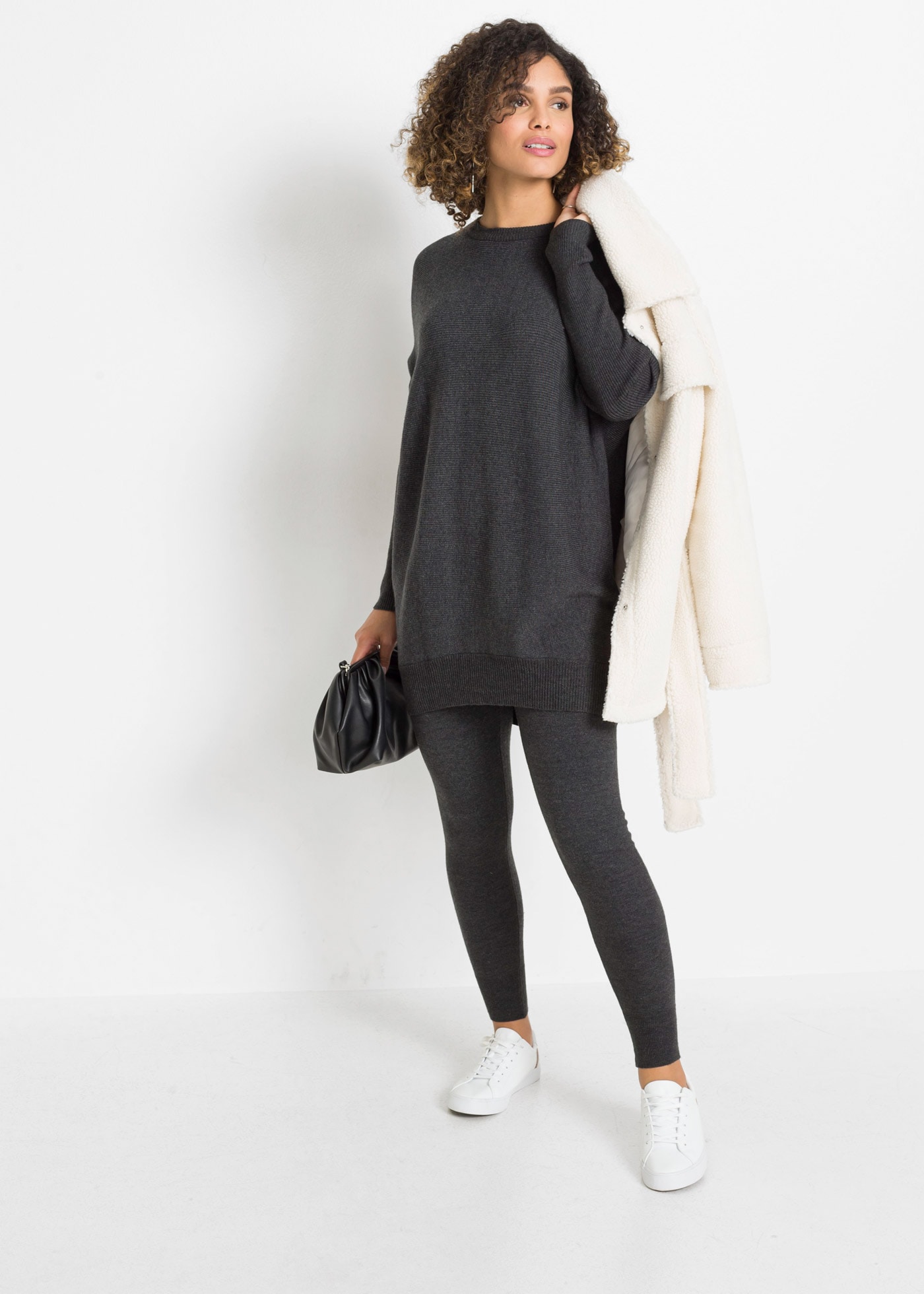 bonprix Longpullover aus Viskose-Mix, mit Langarm, für Wintermode, Oversize Passform