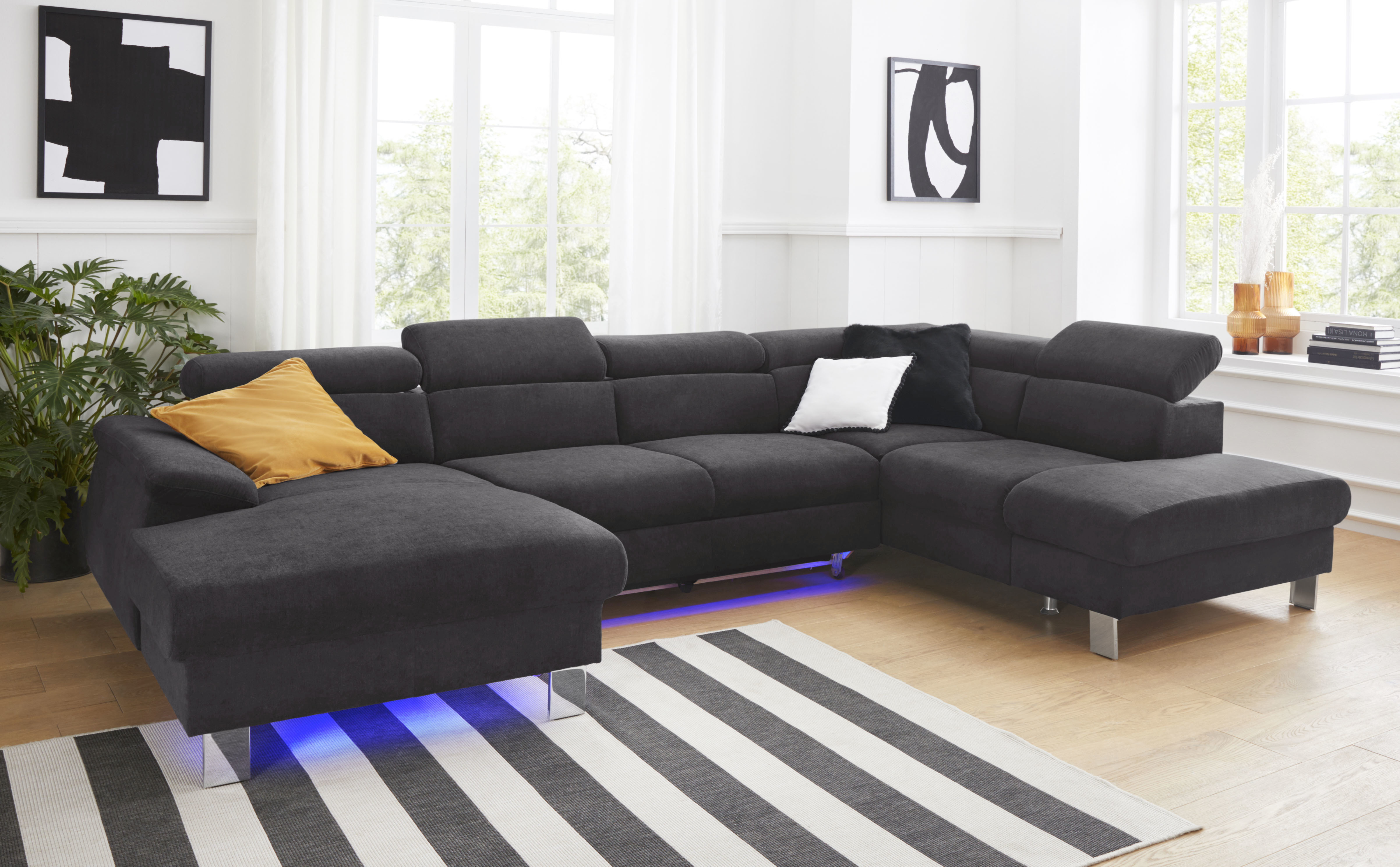 COTTA Wohnlandschaft "Komaris U-Form, B: 320 cm" mit Kopfteilverstellung, optional Schlaffunktion, Bettkasten & Licht