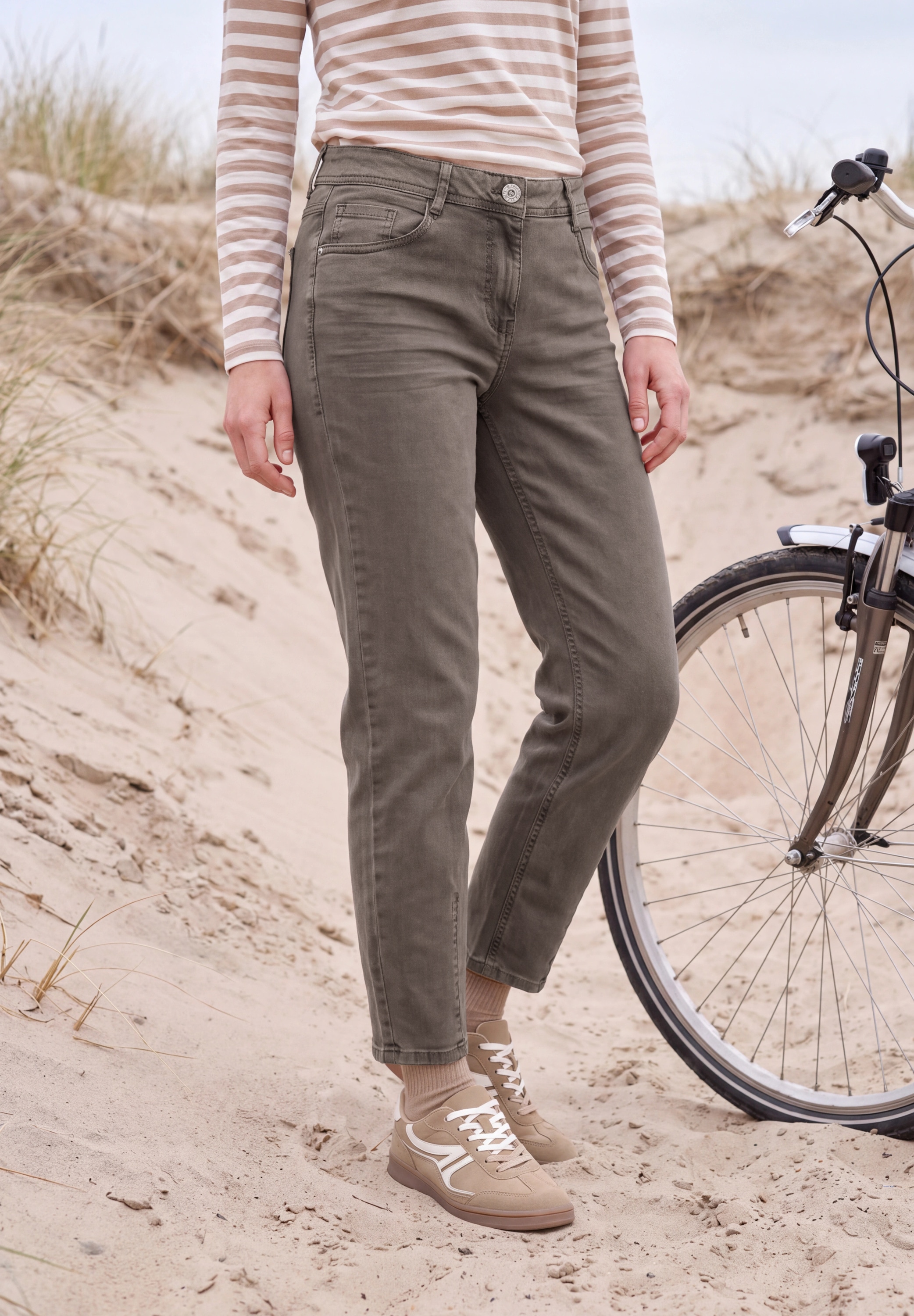 Cecil 5-Pocket-Jeans »Style Scarlett« im Loose Fit/Stretch