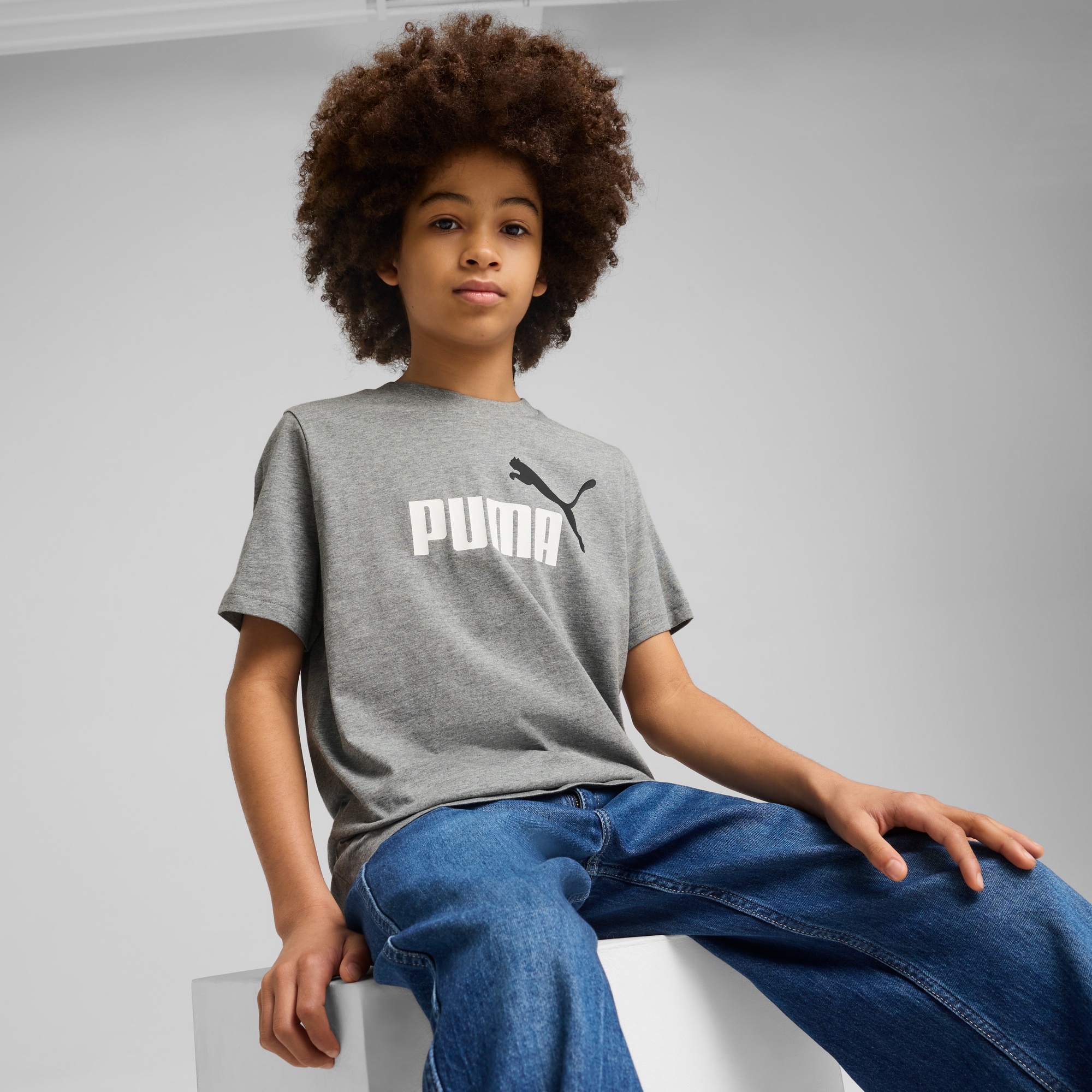 PUMA T-Shirt "ESS 2 COLOR NO1 LOGO TEE B" mit Rundhalsausschnitt, Kurzarm, ohne Kapuze