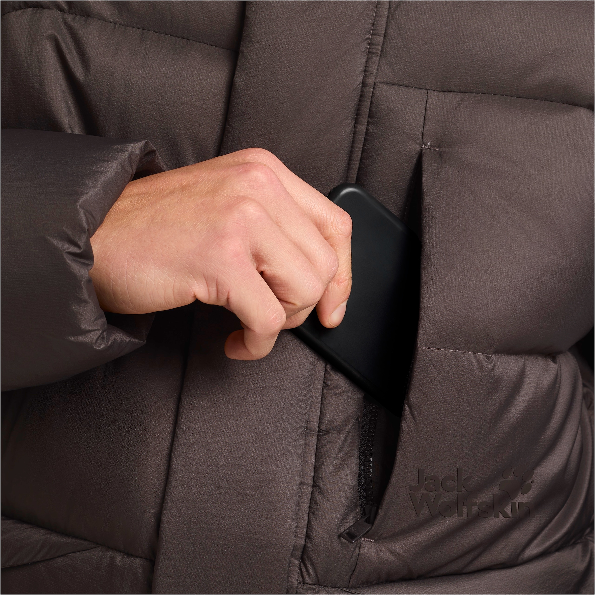 Jack Wolfskin Daunenjacke »ICY HILL JKT M RDS«, Wärmend, winddicht, Daunenjacke