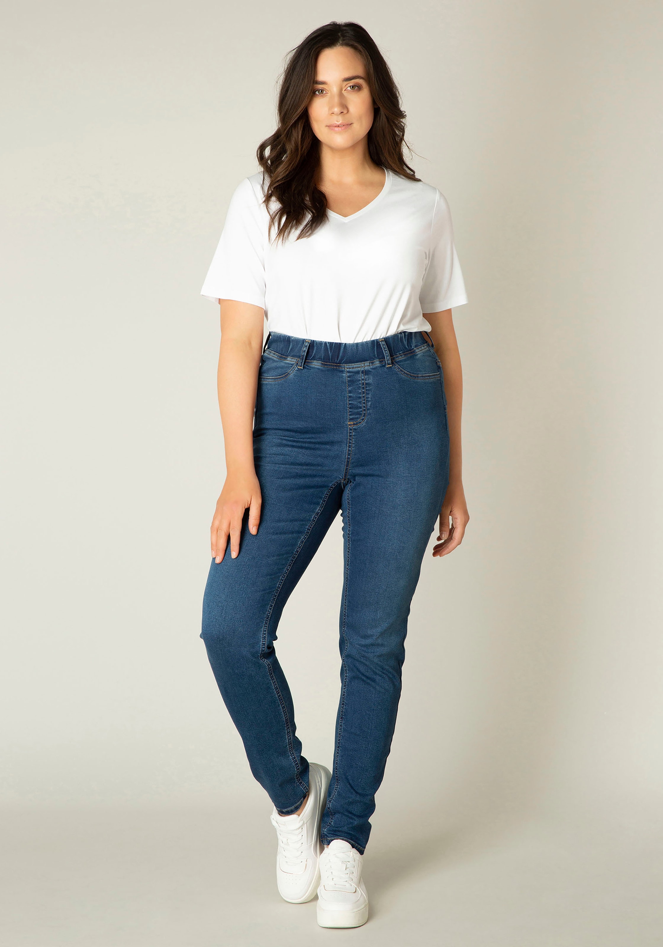 Base Level Curvy Jeansjeggings »TESSA«, mit angedeuteten Eingrifftaschen und Stretchanteil