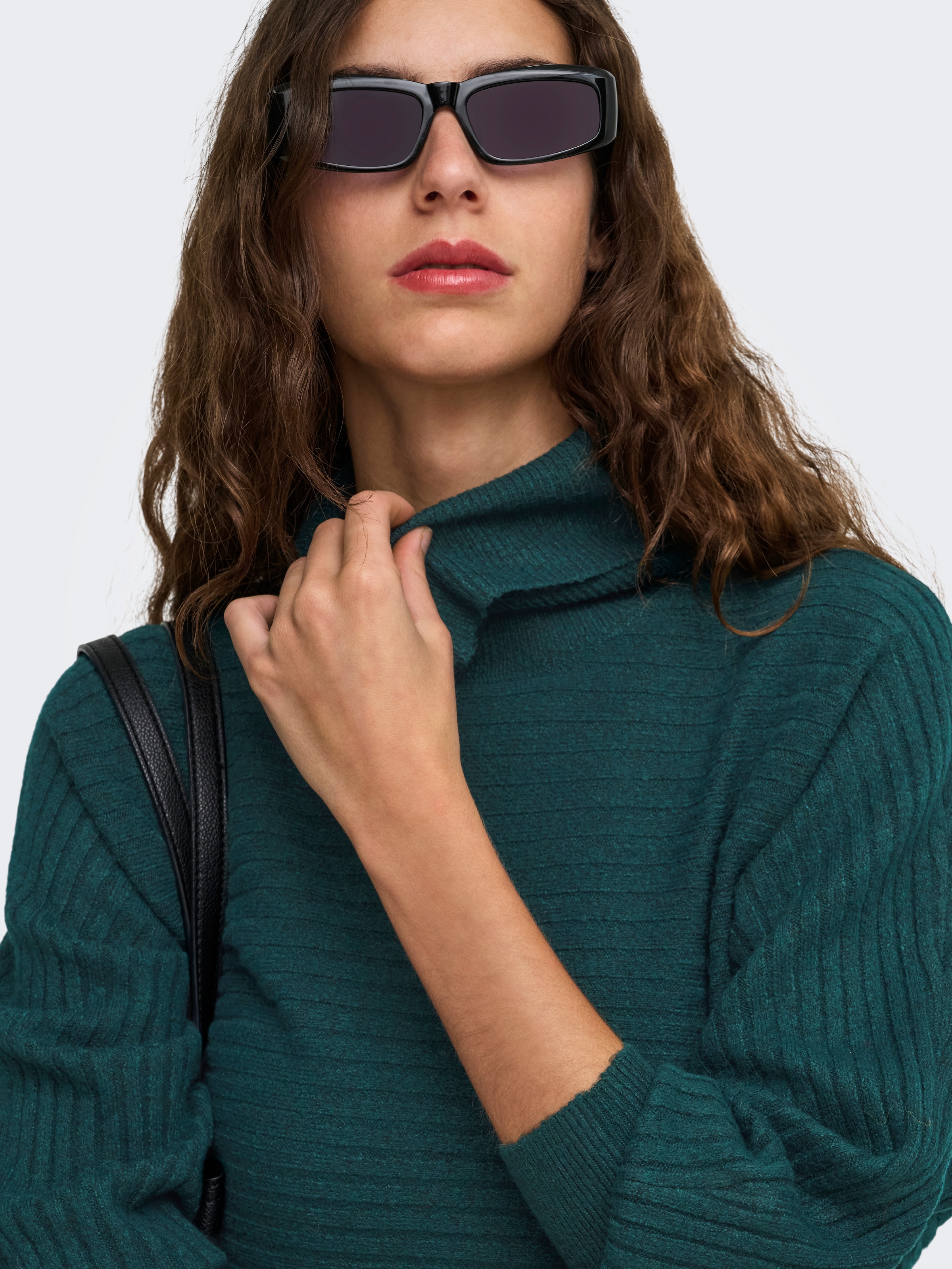 ONLY Rollkragenpullover »ONLWINNIE LS ROLLNECK CS KNT« Materialmix, Stretch, regular fit