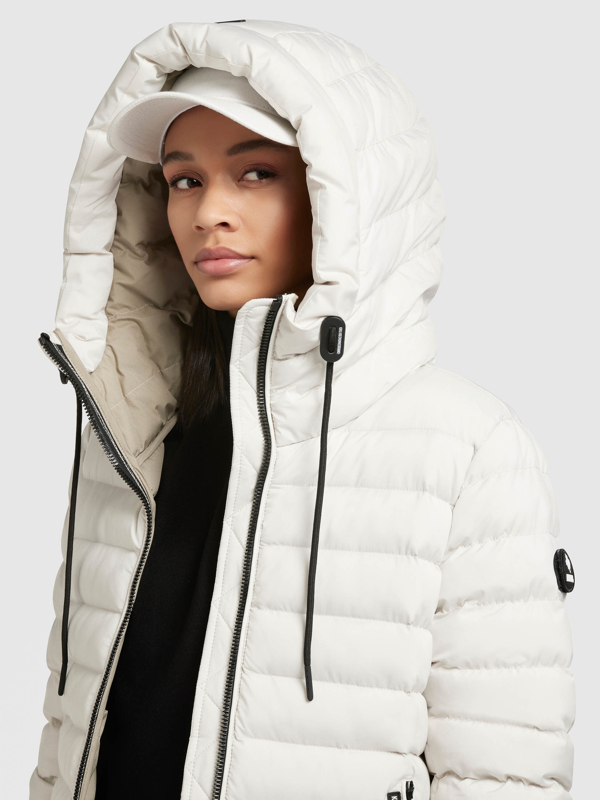 khujo Steppjacke »LOVINA3 MATT«, (1 St.), mit Kapuze