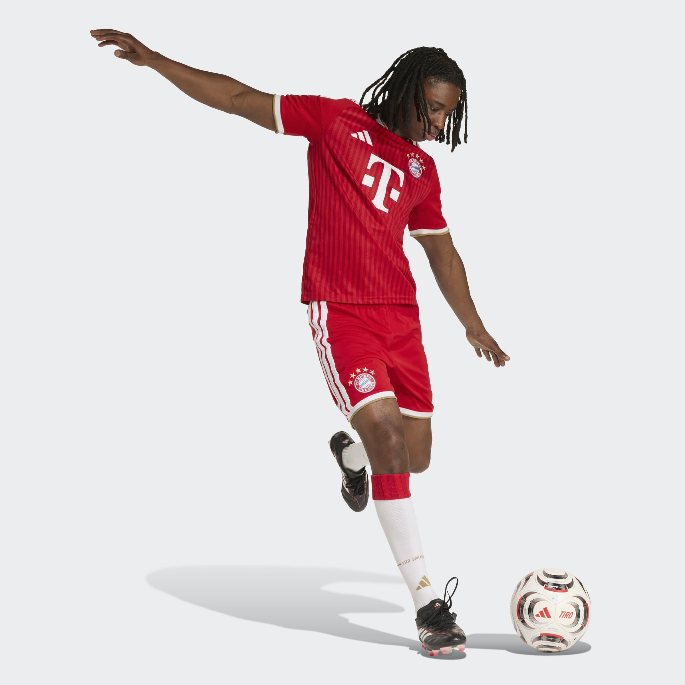 adidas Performance Trainingsshorts »FCB H SHO«  für Fußball, mit elastischem Bund und Kordelzug, aus Polyester