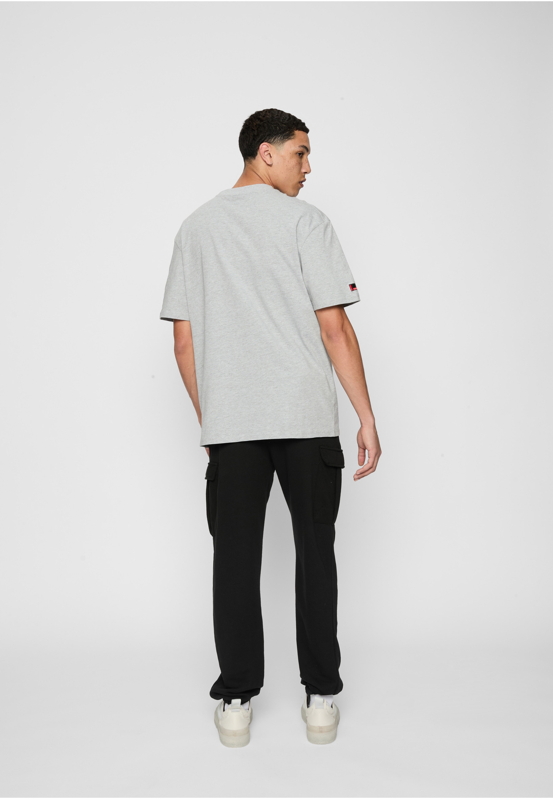 Fubu T-Shirt »Fubu FBMQ12121GRY1 Fubu Corporate Intnl T-Shirt« 1 Stk.