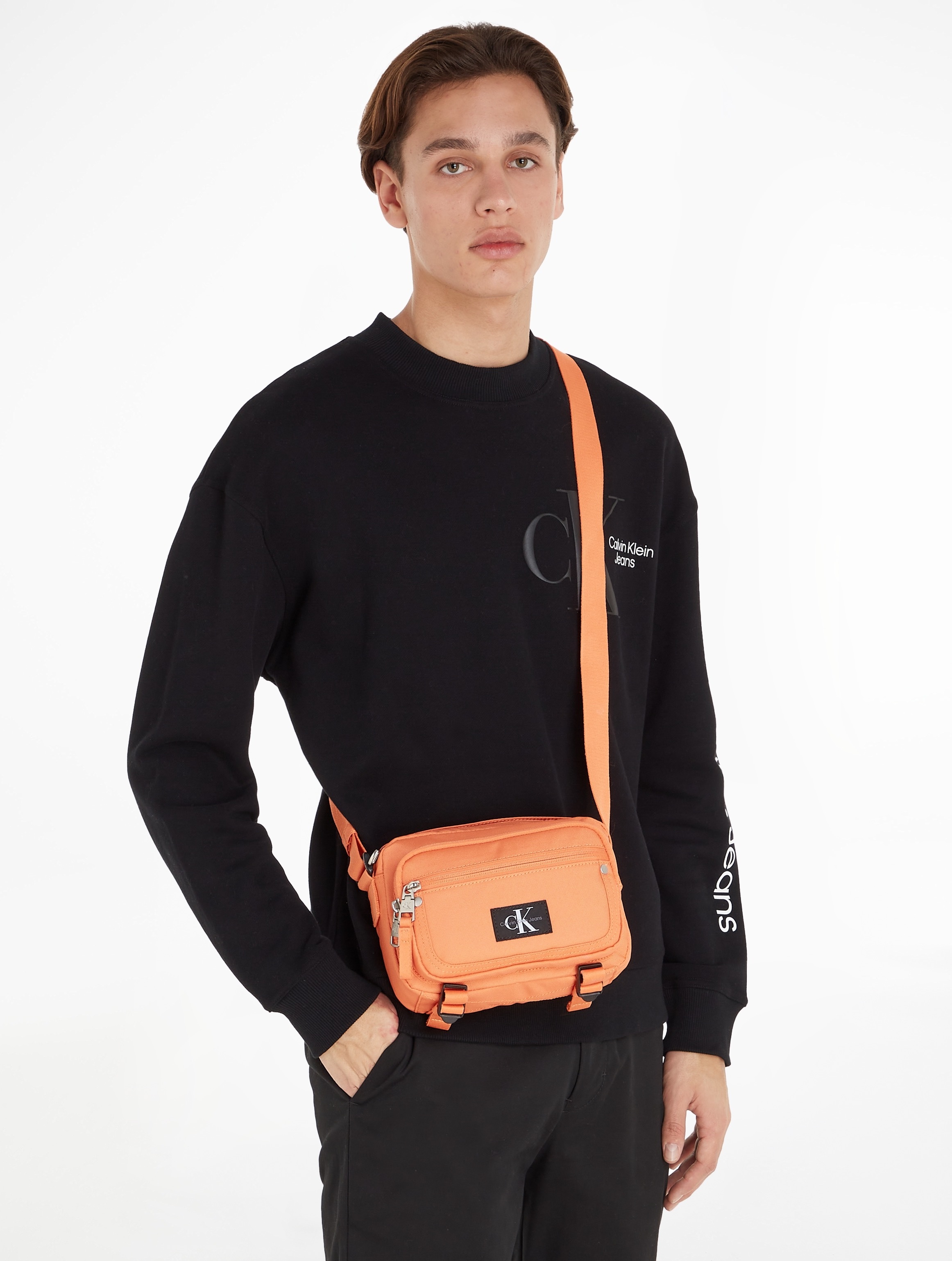 Calvin Klein Jeans Mini Bag »SPORT ESSENTIALS CAMERA BAG21 W«, im  praktischen Design bestellen | BAUR | Minitaschen