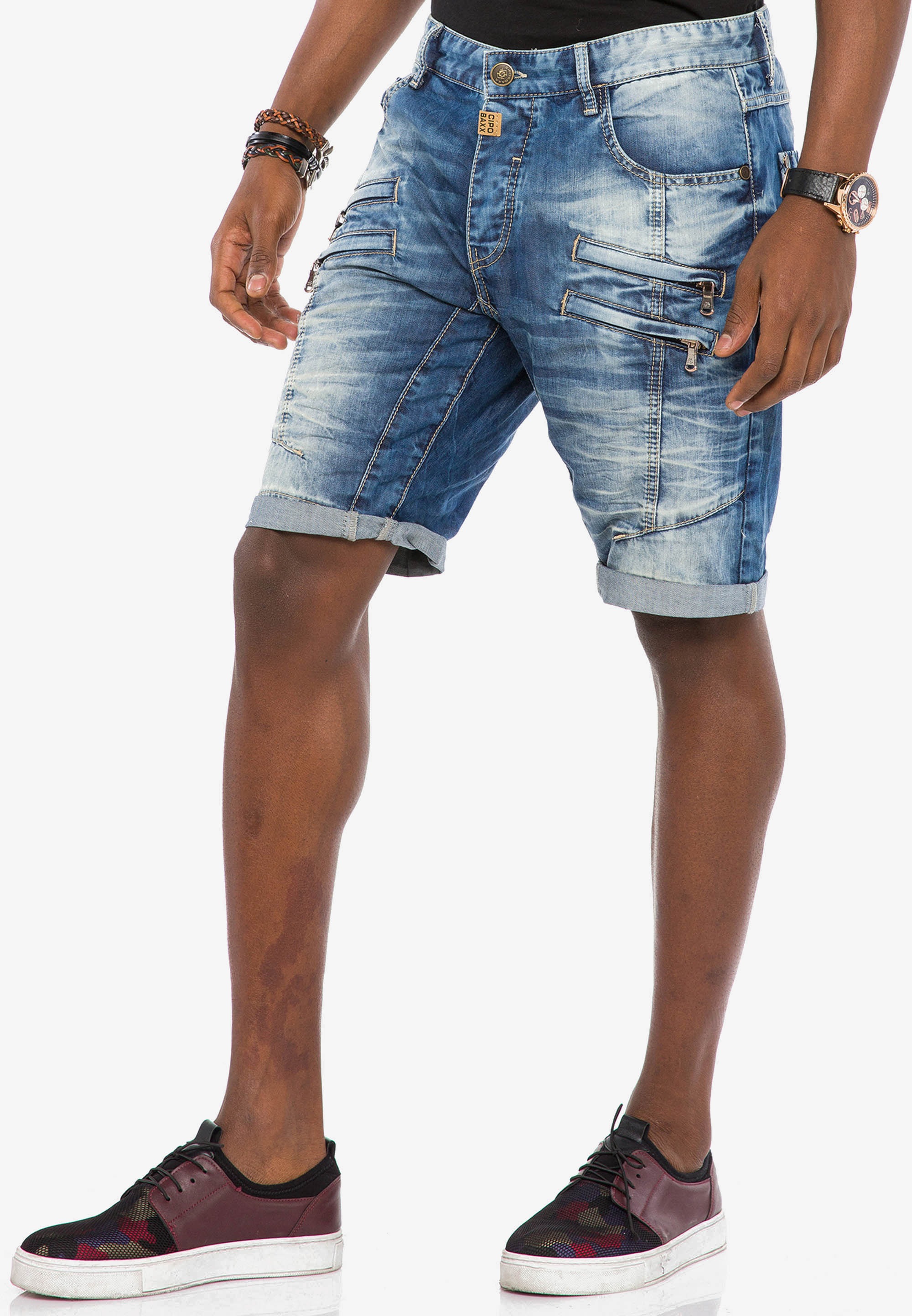 Cipo &amp; Baxx Shorts mit Zier-Nähten JN6076