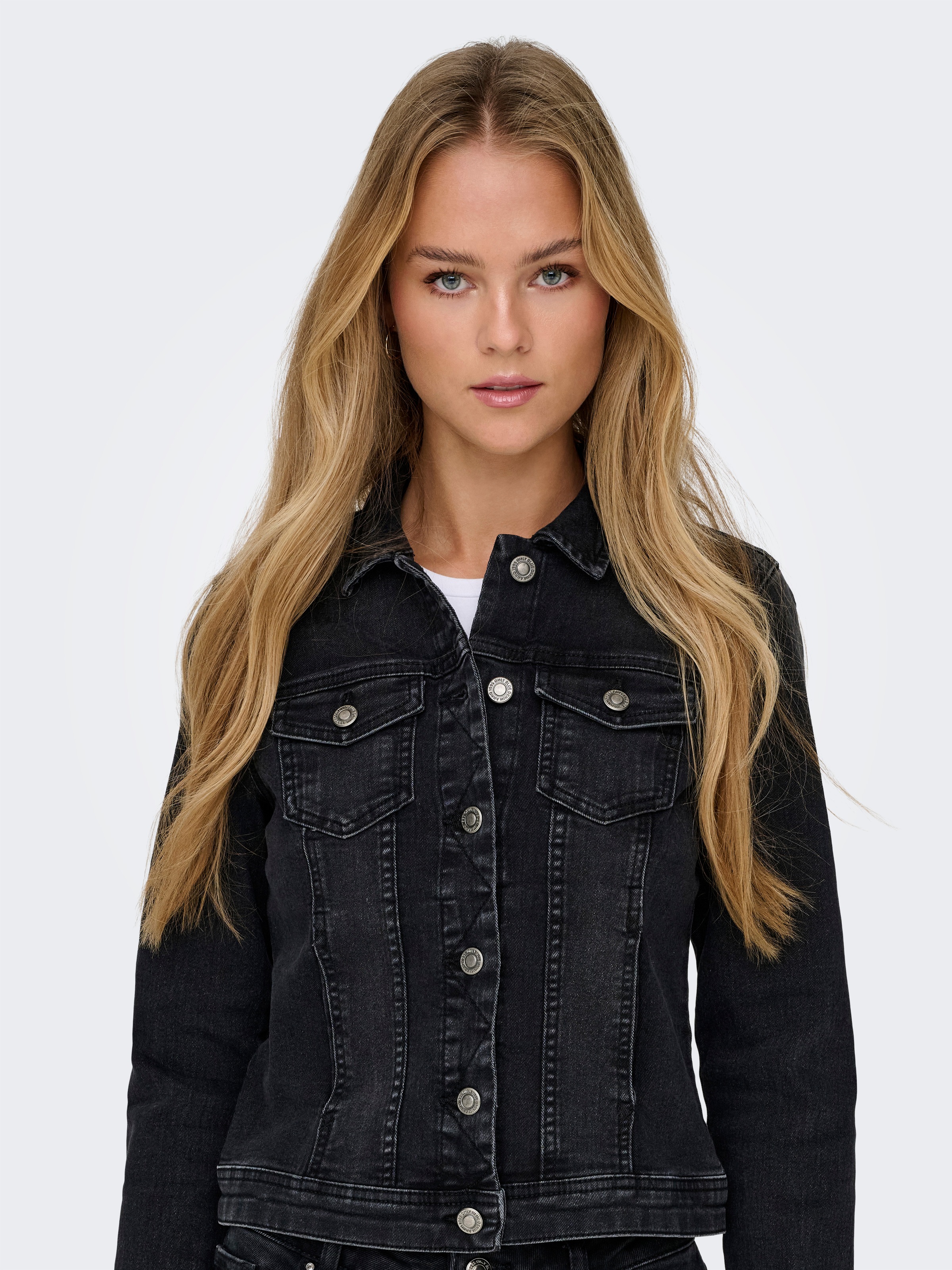 ONLY Jeansjacke "ONLWONDER – Jeansjacke mit Teilungsnähten und Stretch" seh günstig online kaufen