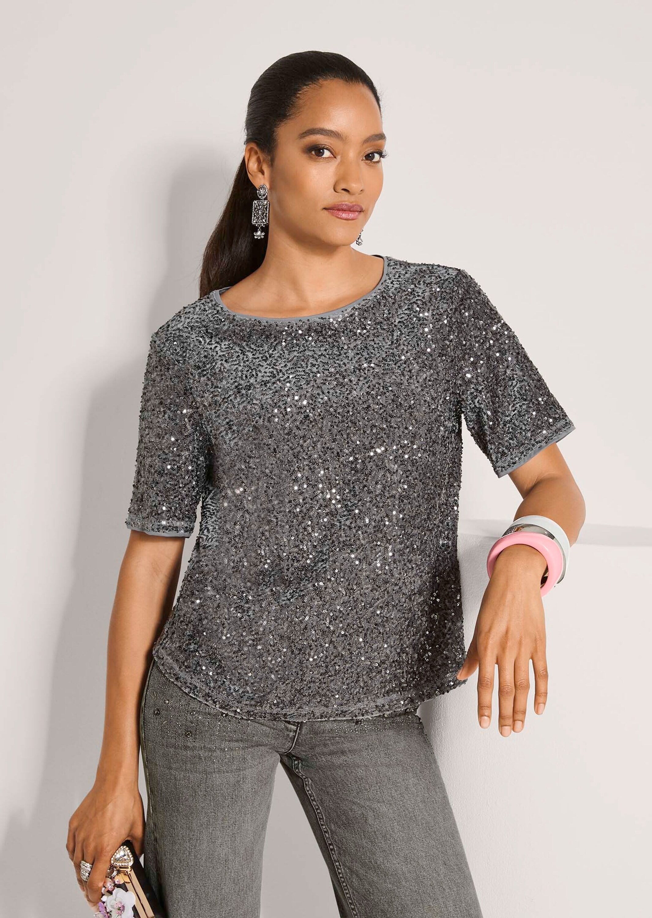 MADELEINE Kurzarmshirt »Shirt Paillettenshirt mit Halbarm«
