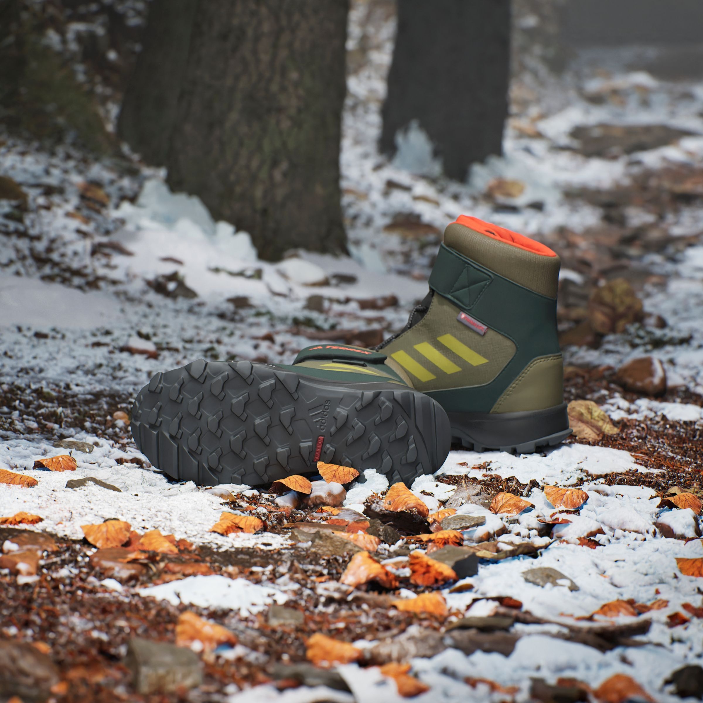 adidas TERREX Winterstiefel »TERREX SNOW HOOK-AND-LOOP COLD.RDY WINTER«, wasserdicht und wärmend