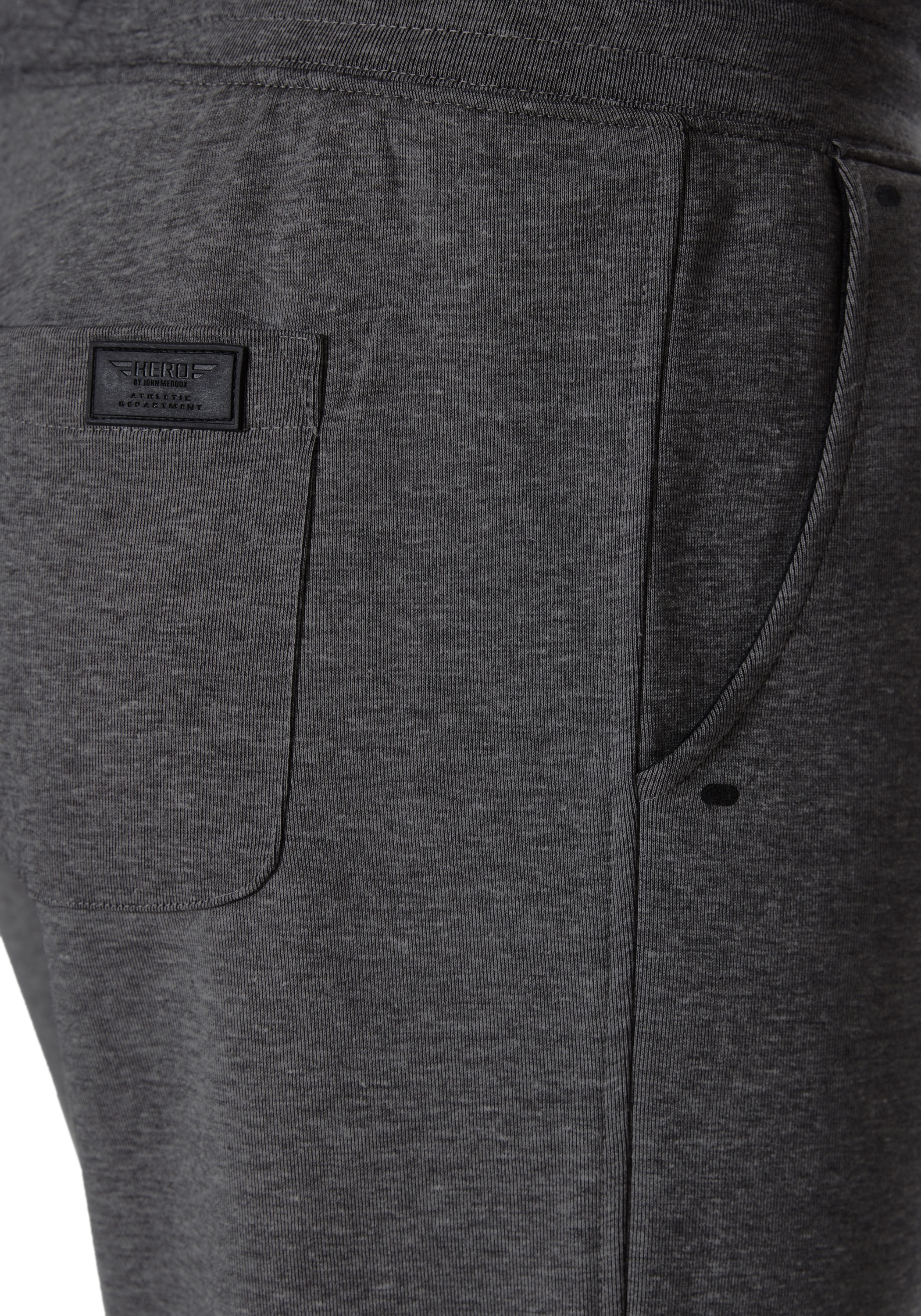 Thumbnail - HERO by John Medoox Sporthose "Trend Joggingshorts" Sporthose Bequemer Oberschenkel Casual Baumwollmischung für Herren