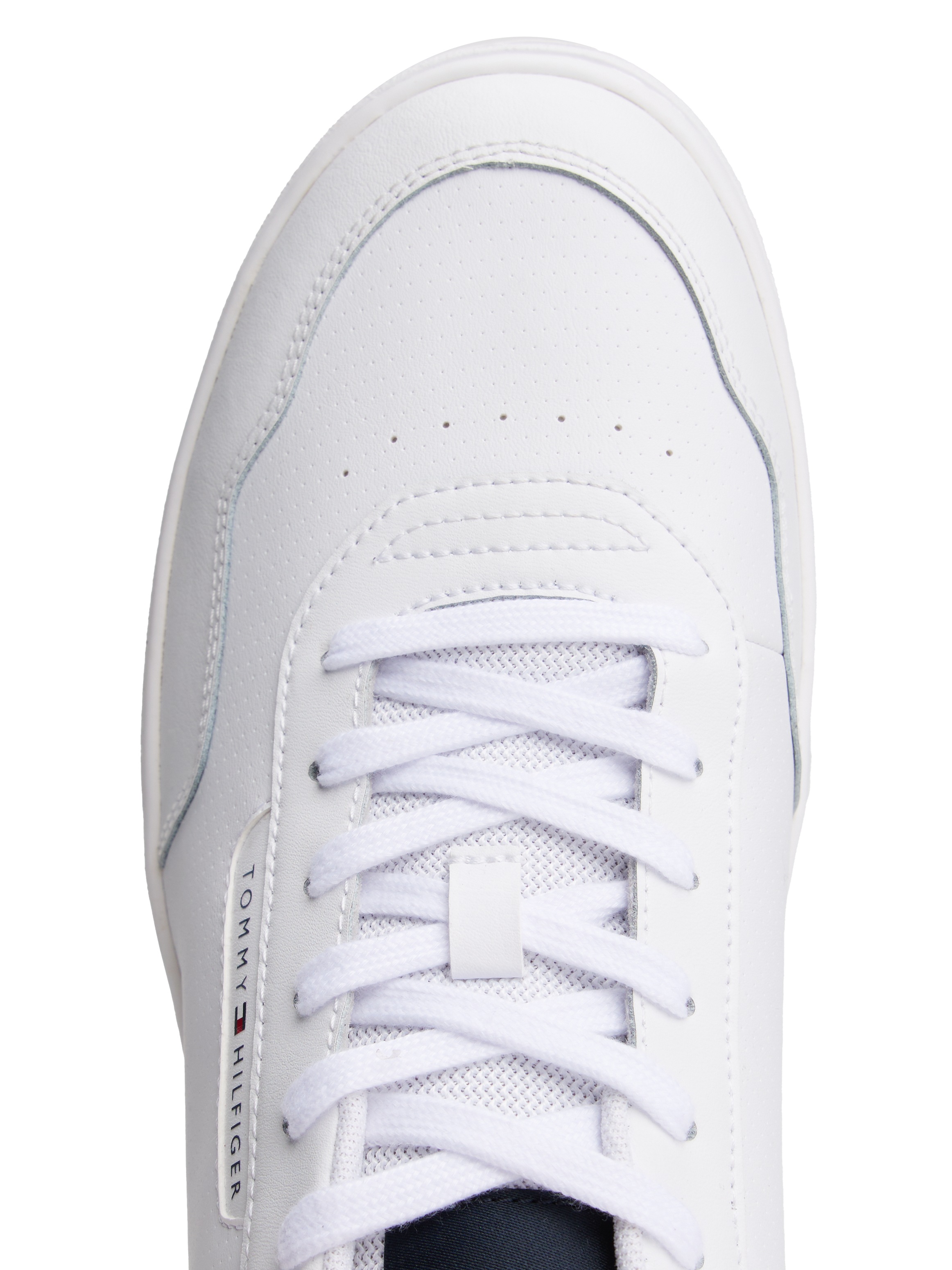 Thumbnail - Tommy Hilfiger Sneaker "TH BASKET CORE LTH", Freizeitschuh, Halbschuh, Schnürer, Logo-Aufnäher an der Schuhzunge