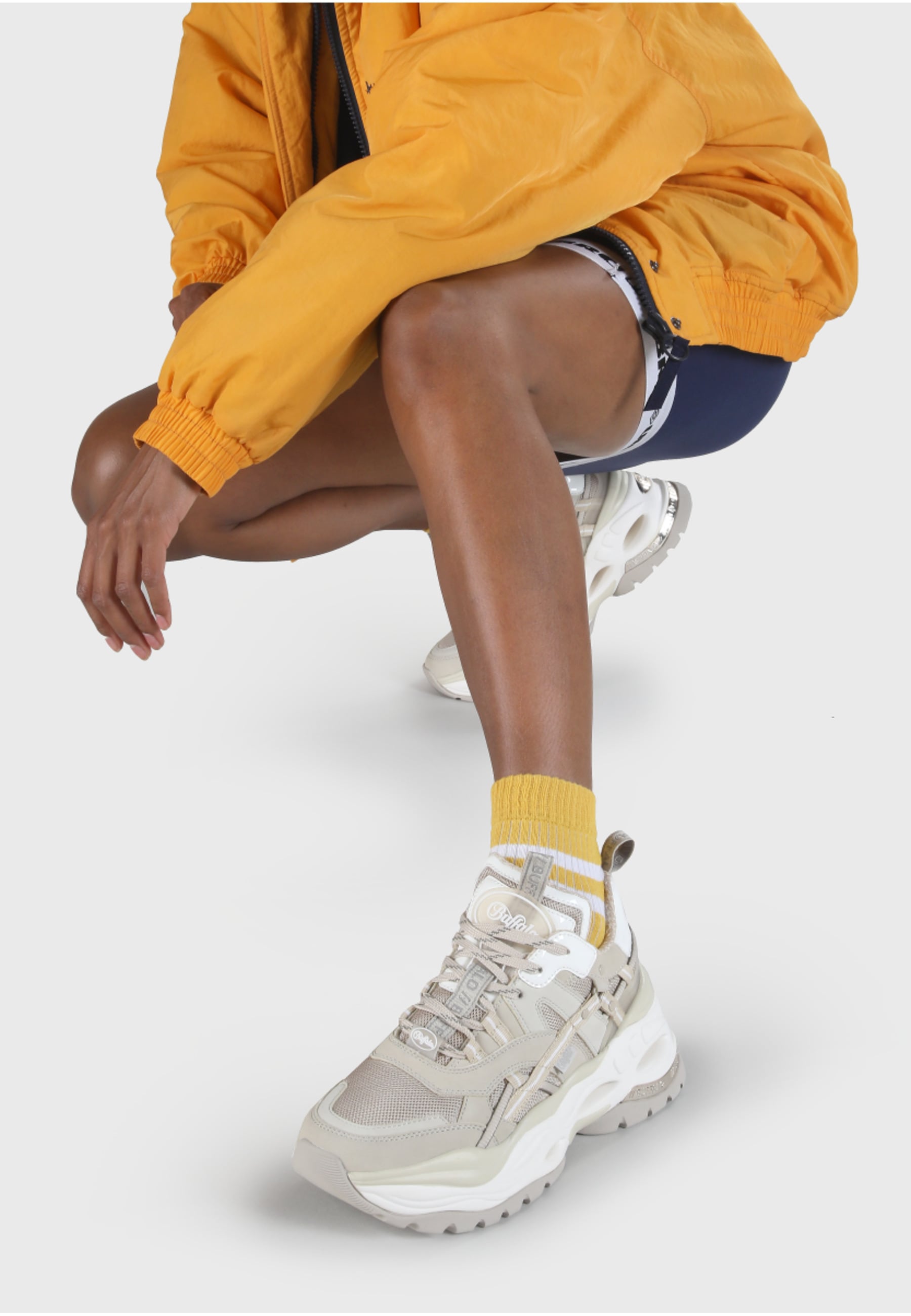 Buffalo Trainingsschuh »Buffalo Damen Buffalo Triplet Hollow Sneaker Low«