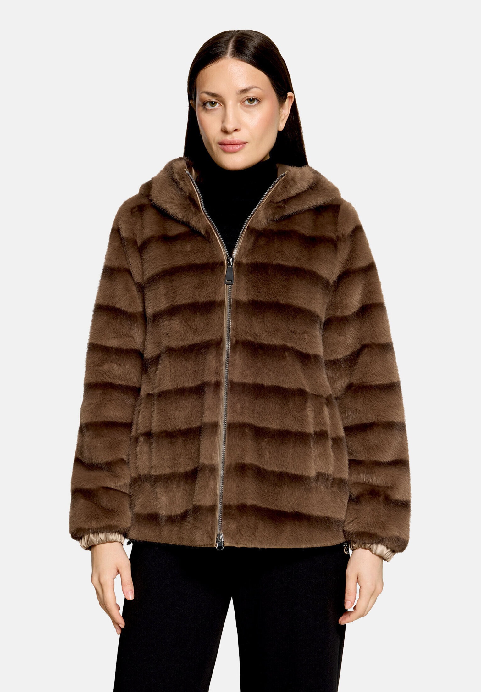 Betty Barclay Plüschjacke »Damen mit Kapuze« mit Kapuze