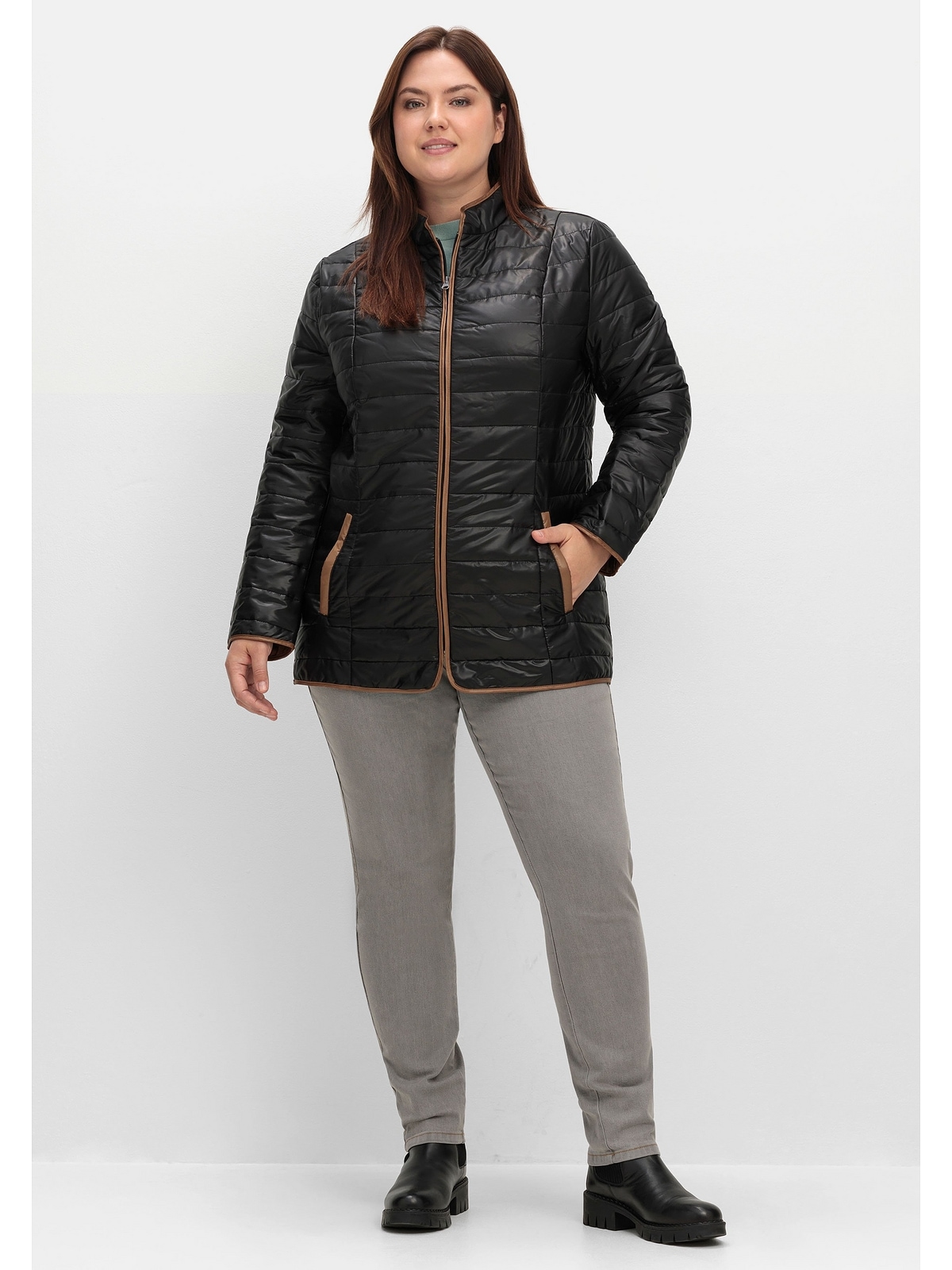 Sheego Steppjacke »Große Größen«, ohne Kapuze, mit Stehkragen und Kontrastdetails