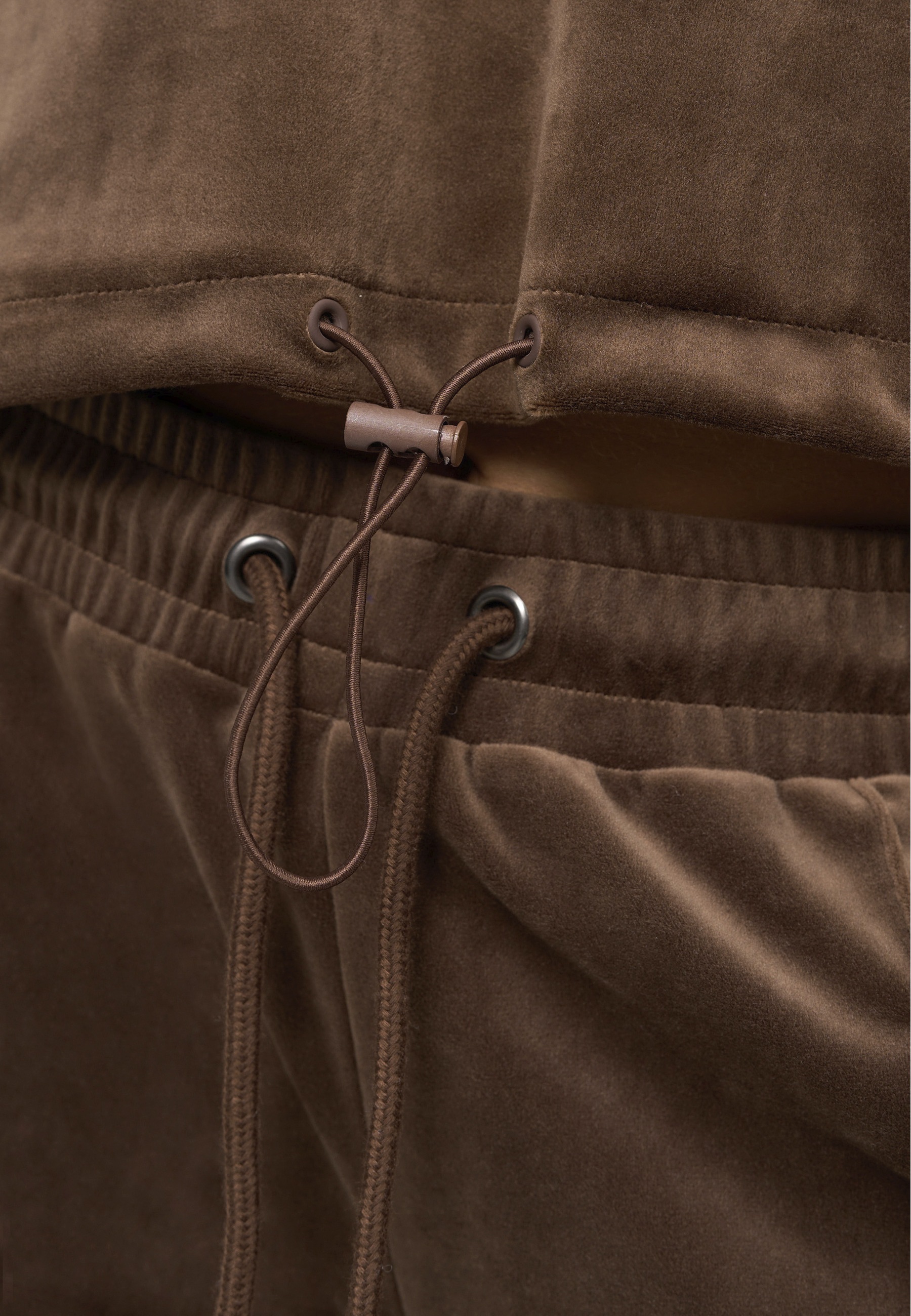 Karl Kani Sweater »Karl Kani Damen KW214-045-1 Signature Velvet Crop Crew brown«, 1 Stk.
