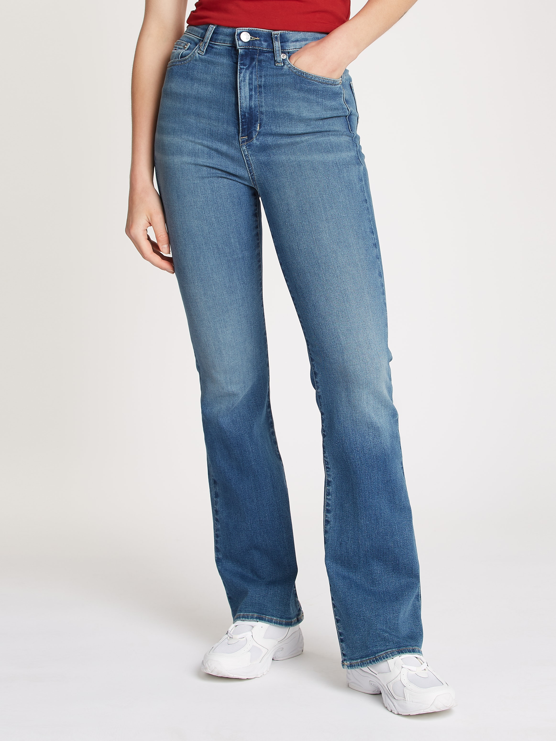 Schlagjeans »Tommy Jeans SYLVIA - High waist - Flared Denim Jeans«, mit...