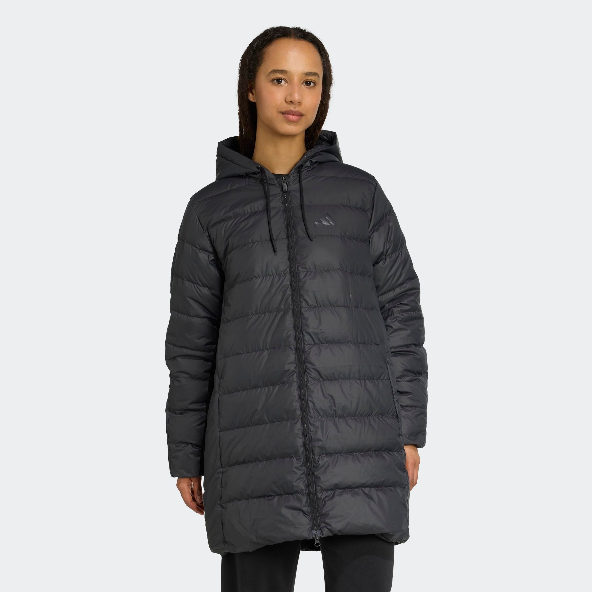 adidas Sportswear Daunenjacke "ESSENTIALS CLIMAWARM 3-STREIFEN LIGHT DAUNENPARKA MIT KAPUZE" für Erwachsene, mit wärmender Wattierung aus Entendaune und Federn