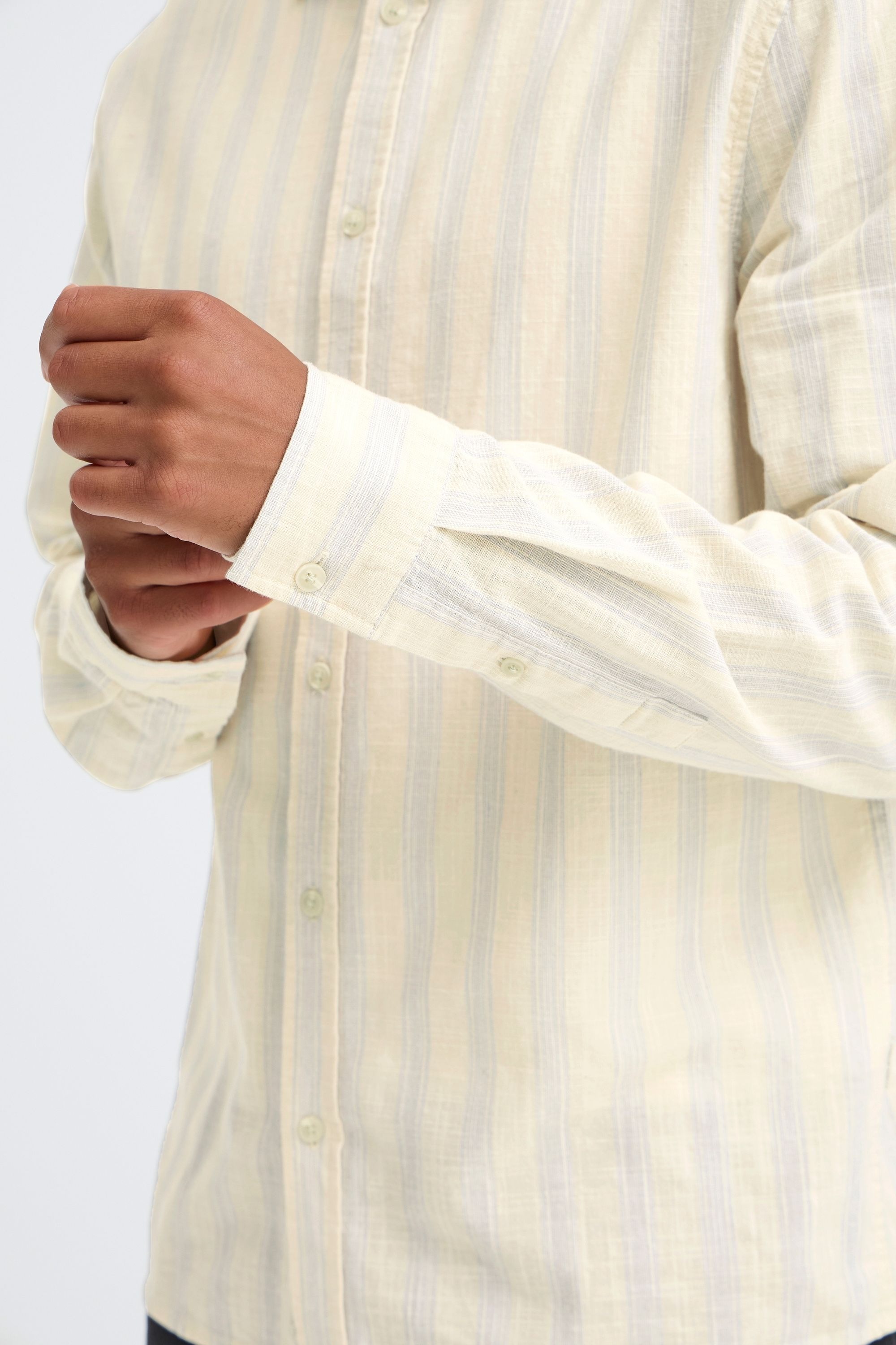 Blend Langarmhemd »BHDaris« Gestreiftes Langarmhemd mit klassischem Hemdkragen