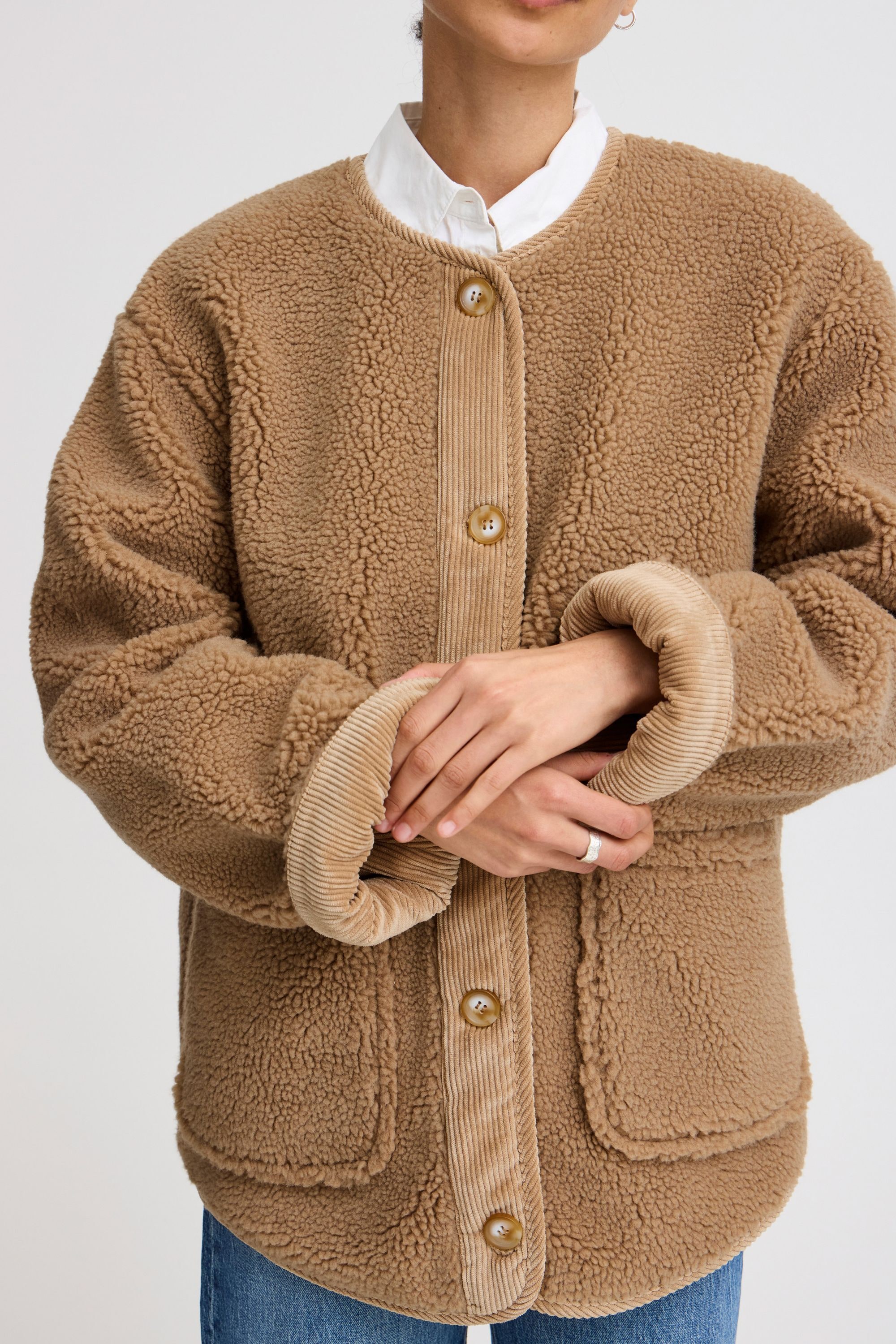 b.young Plüschjacke »Plüschjacke BYCOTTY JACKET -«
