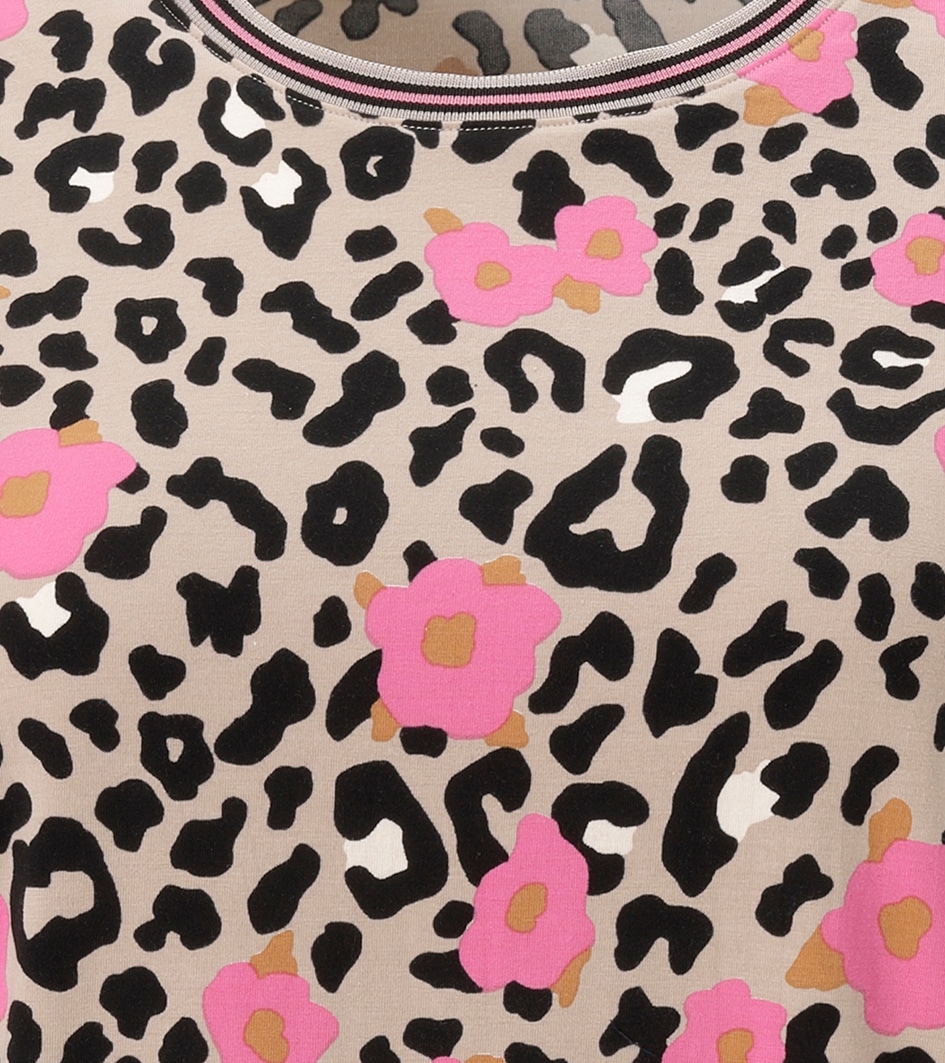 Aniston PLUS Sweatshirt, mit großflächigem, farbenfrohem Leoblumendruck - NEUE KOLLEKTION