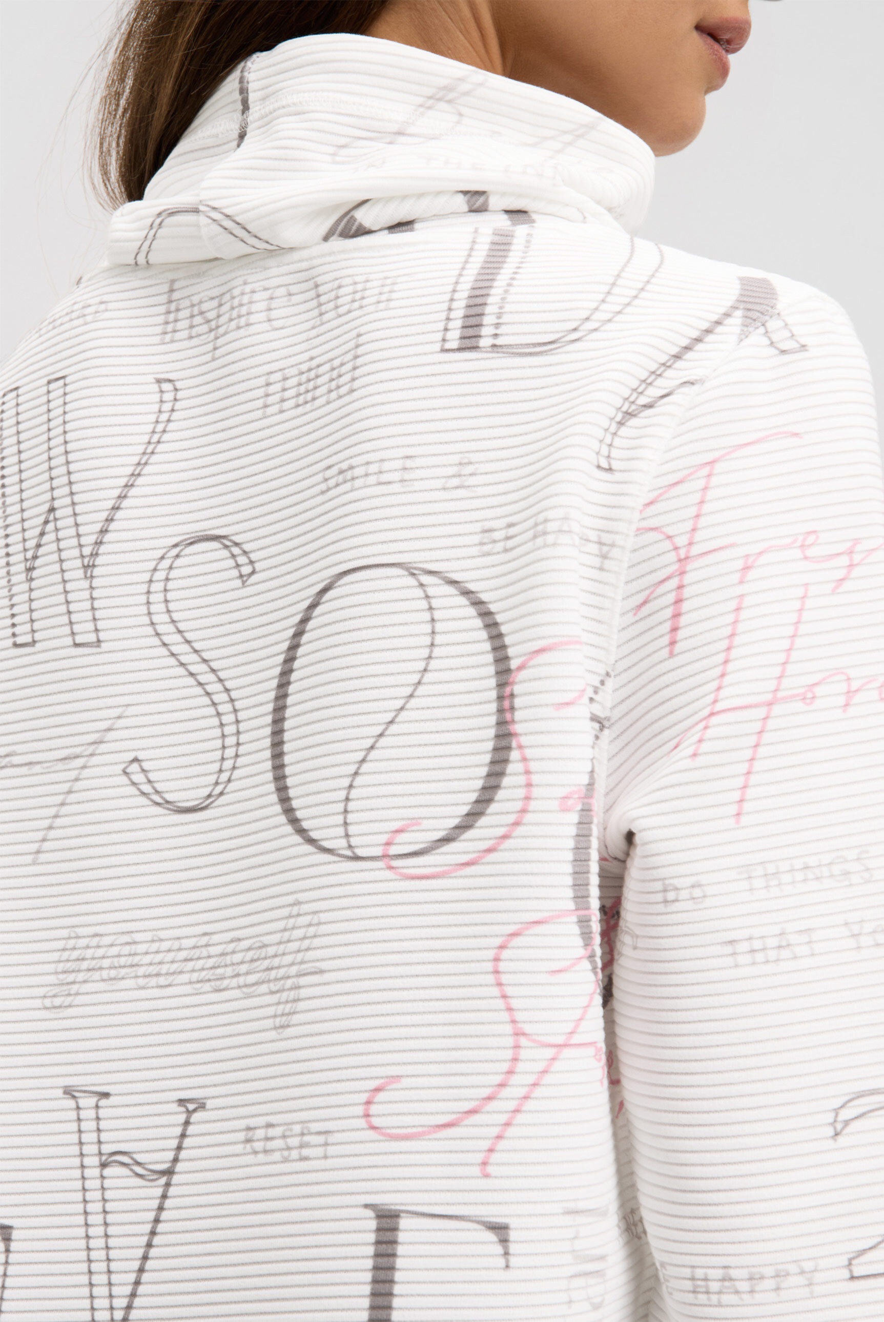 SOCCX Sweater , mit Seitenschlitze
