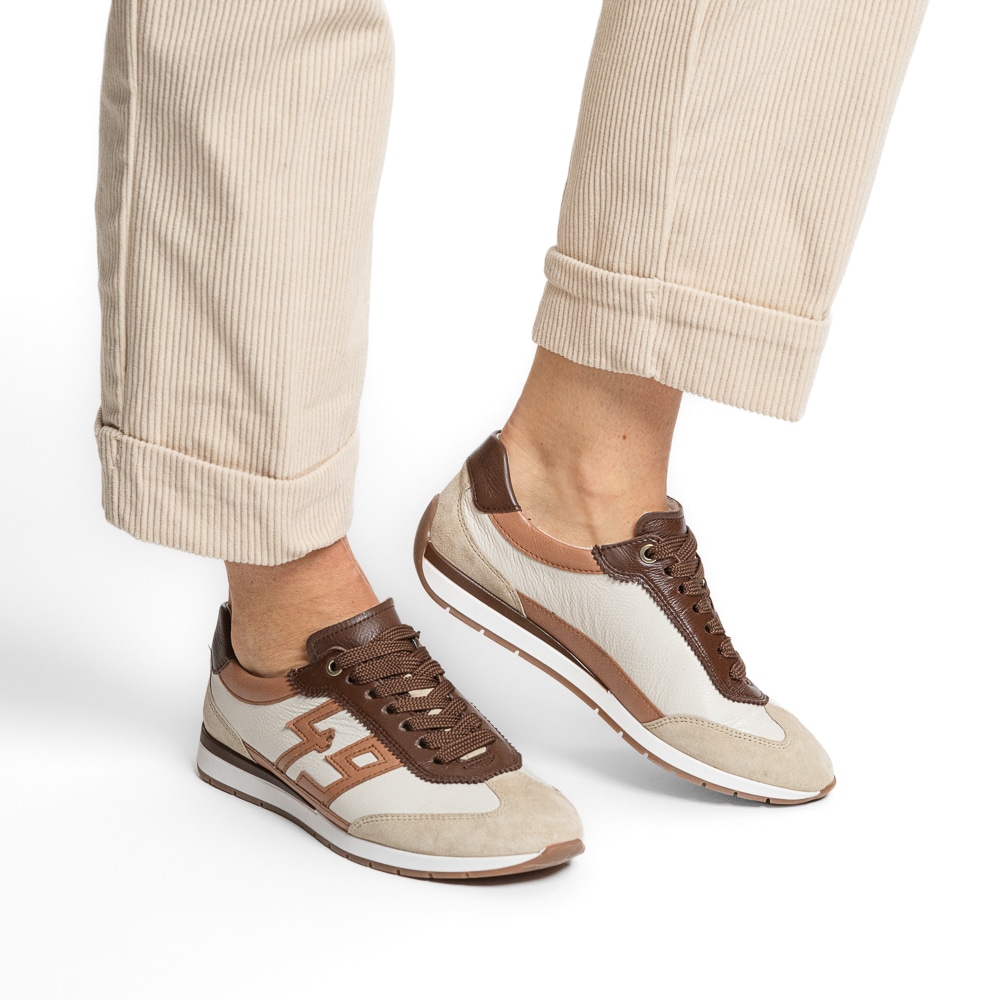 Ara Sneaker »PORTOFINO«  Freizeitschuh, Halbschuh, Schnürschuh in Bequemweite G 1/2 (= weit)