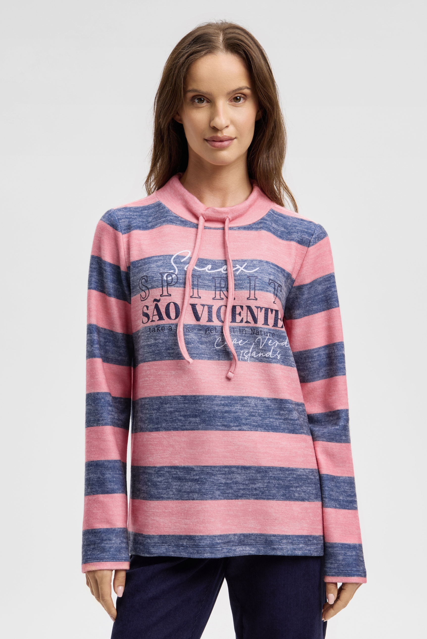 SOCCX Rundhalspullover aus Flauschstrick günstig online kaufen