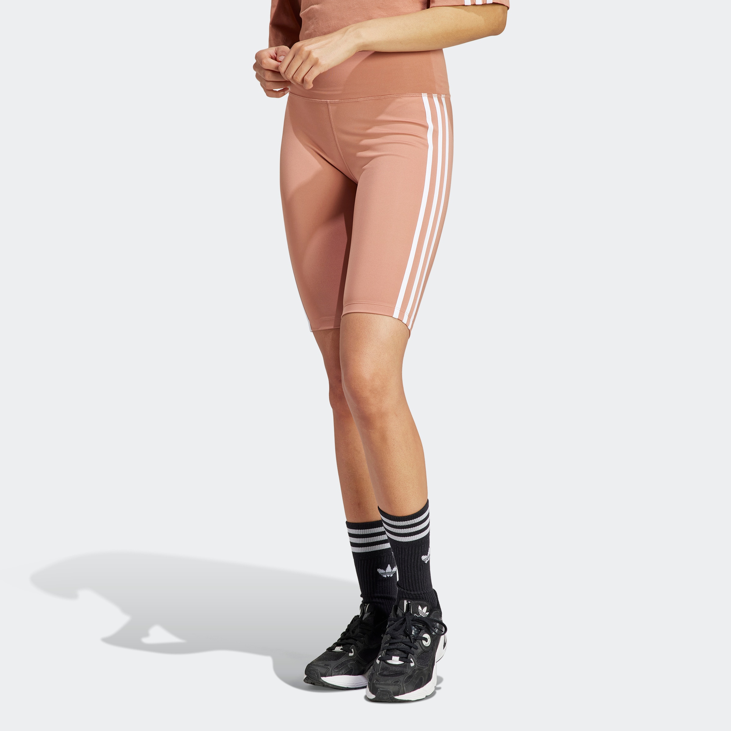 adidas Originals Sporthose »ADICOLOR CLASSICS HIGHWAISTED KURZE« für kaufen  | BAUR