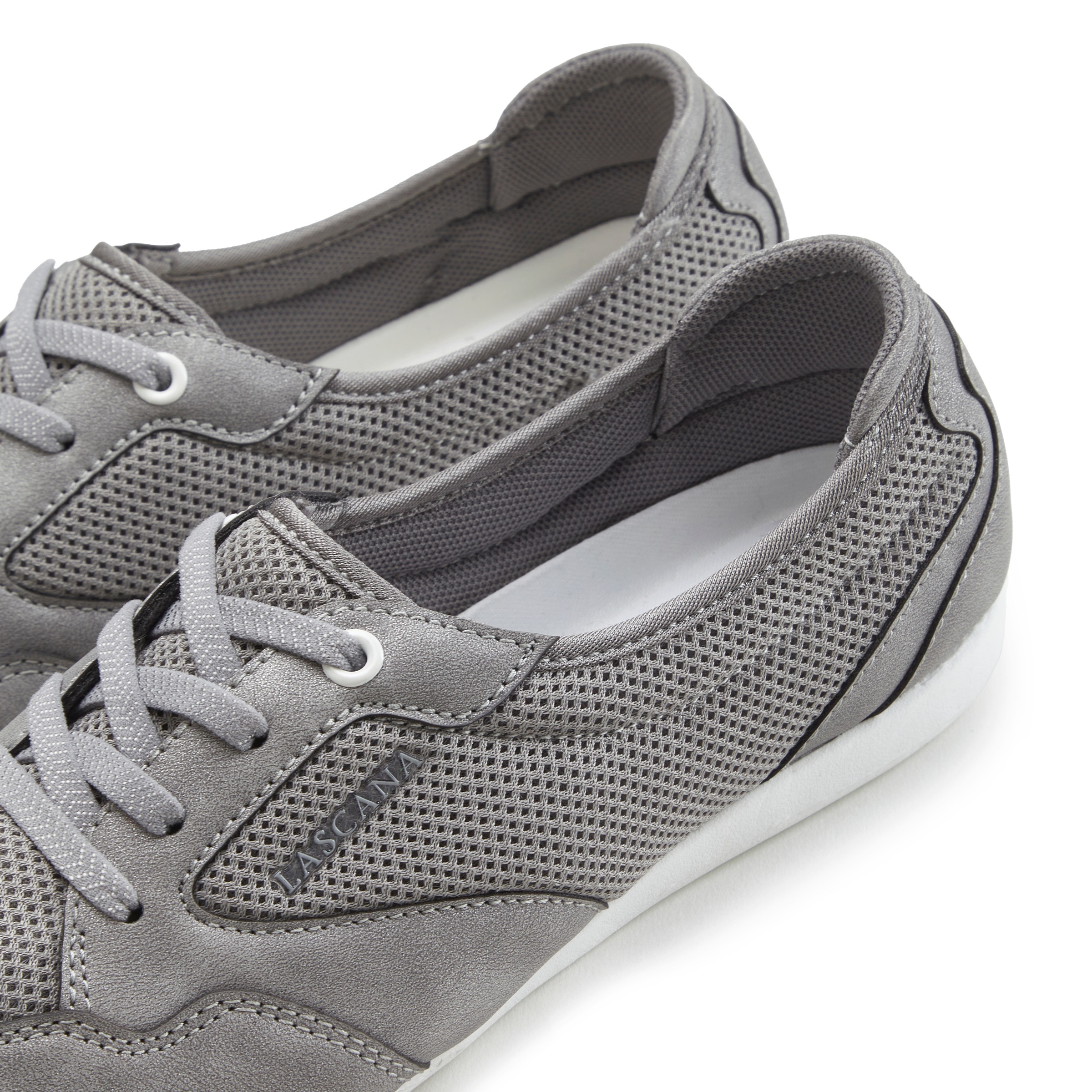 LASCANA Sneaker, Freizeitschuh, Halbschuh in modischer Mesh-Optik VEGAN