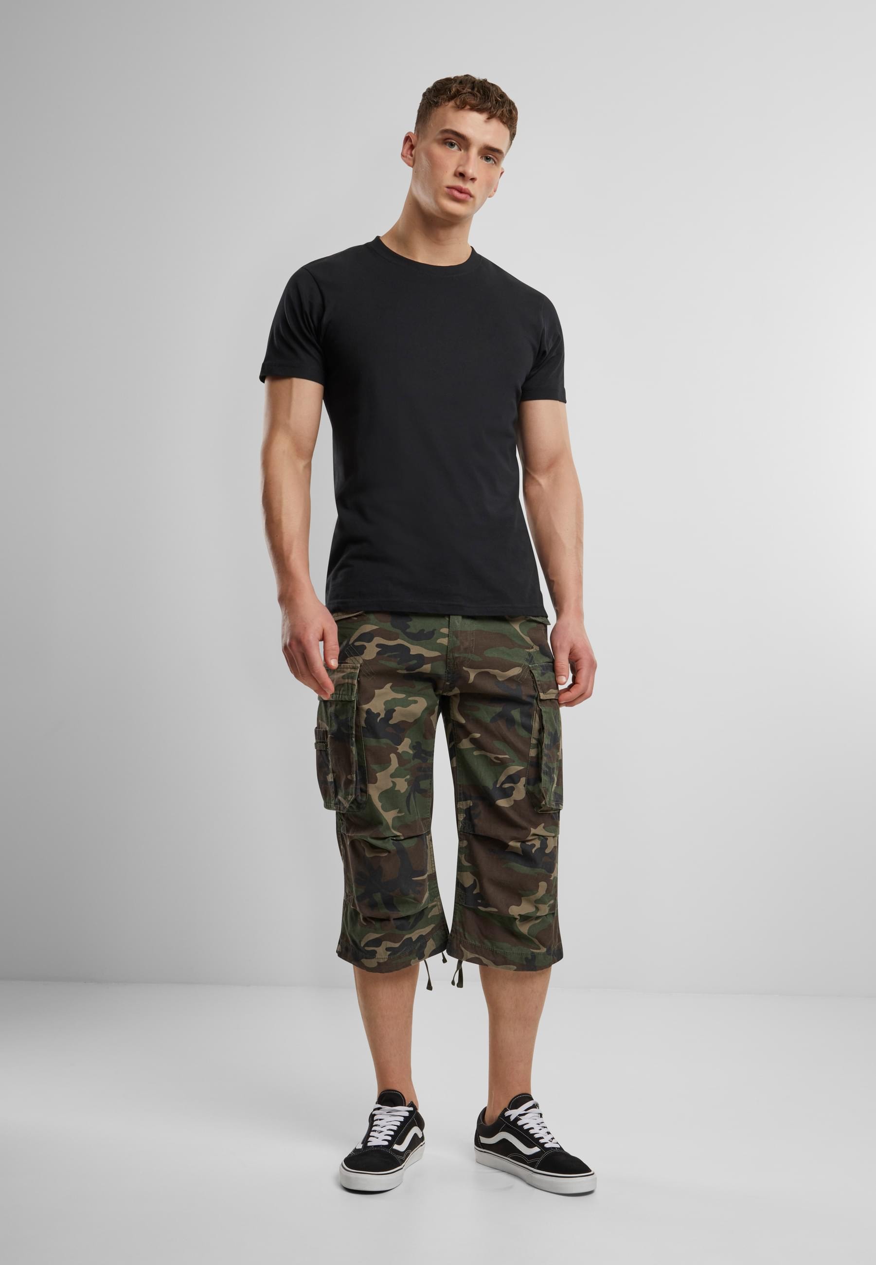 Brandit Stoffhose »Brandit Herren Industry Vintage Cargo 3/4 Shorts«, (1 tlg.)