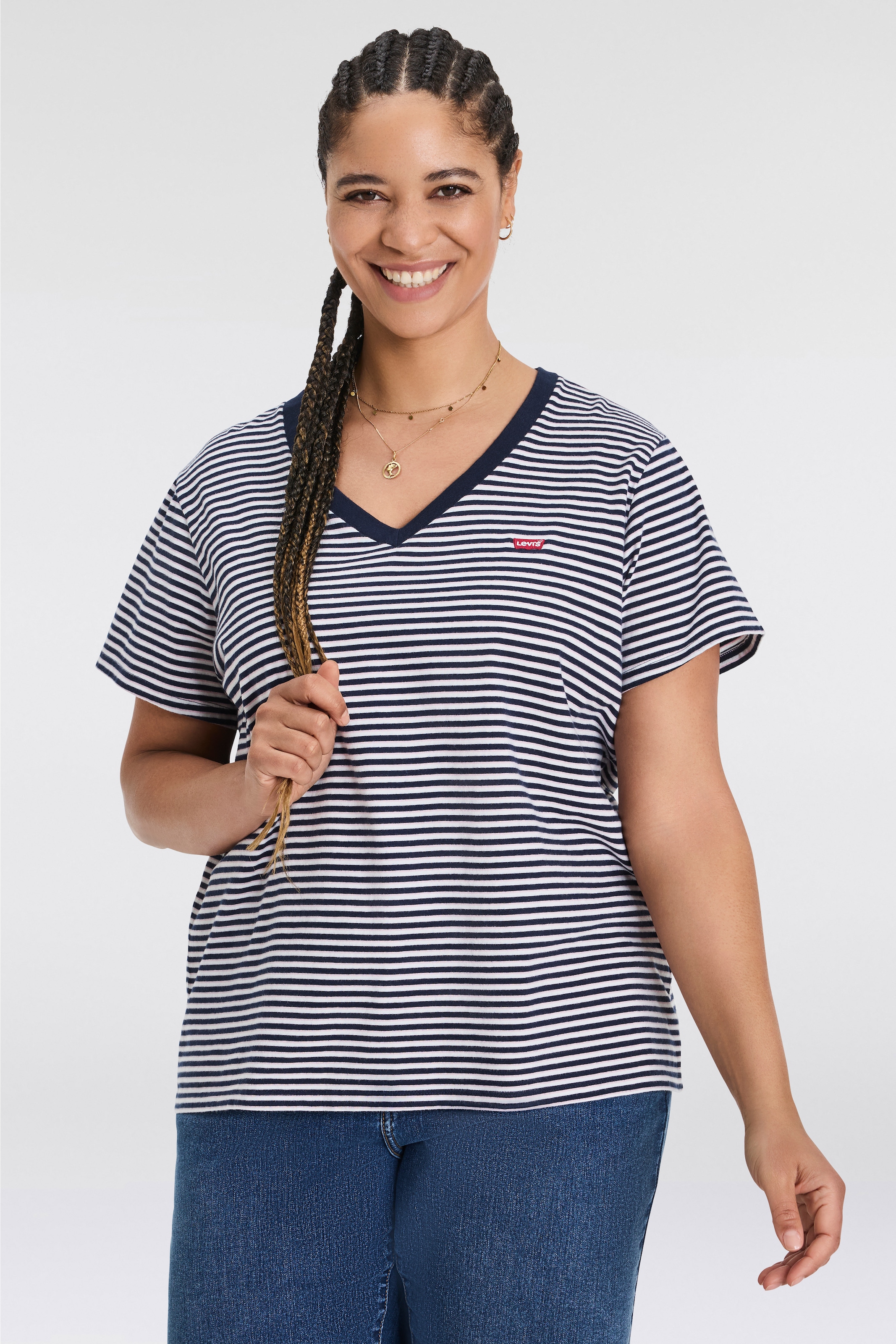 Levi's® Plus T-Shirt »PL PERFECT VNEC«