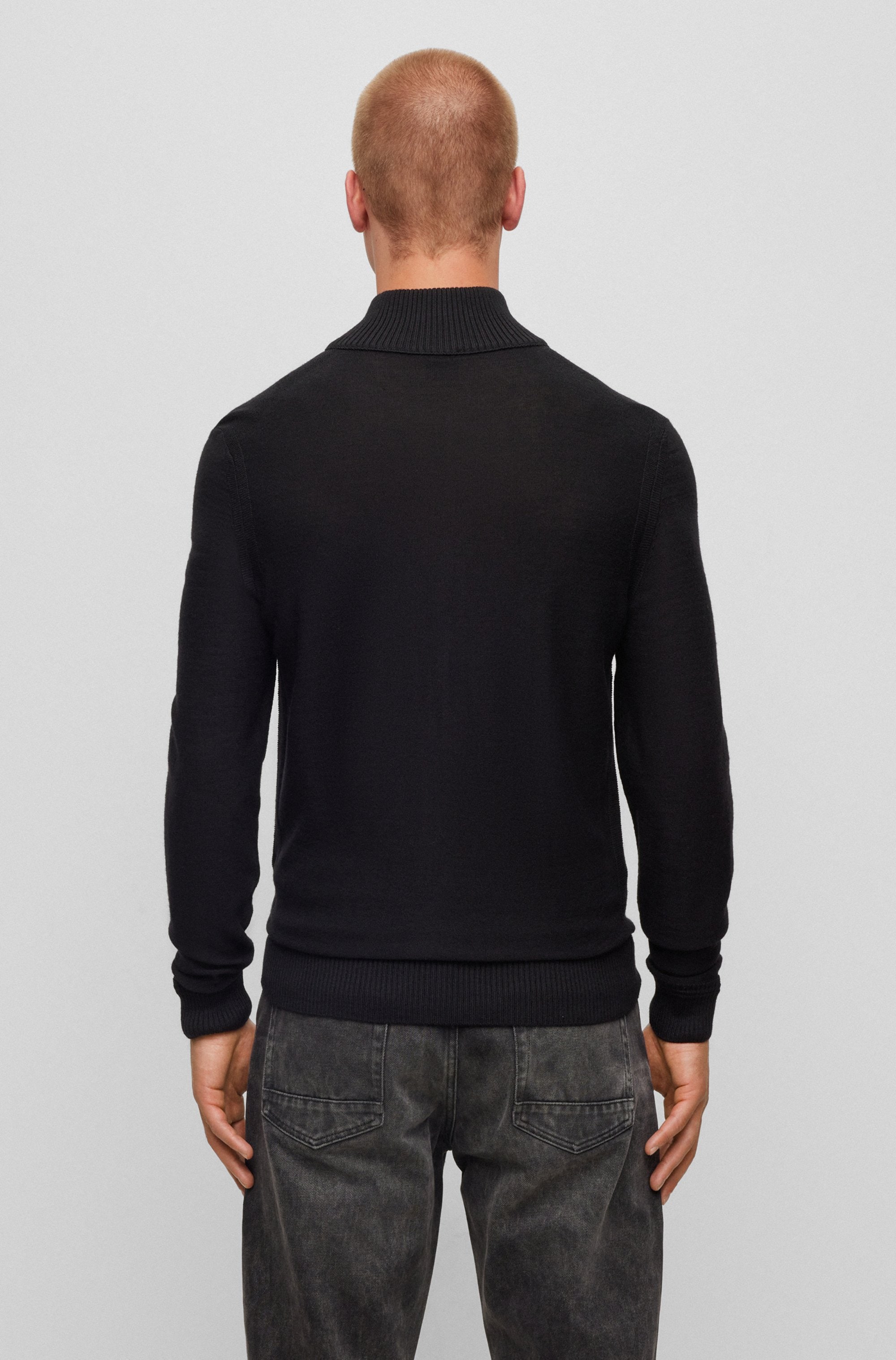 BOSS ORANGE Strickjacke »Avac« mit Logostickerei auf der Brust