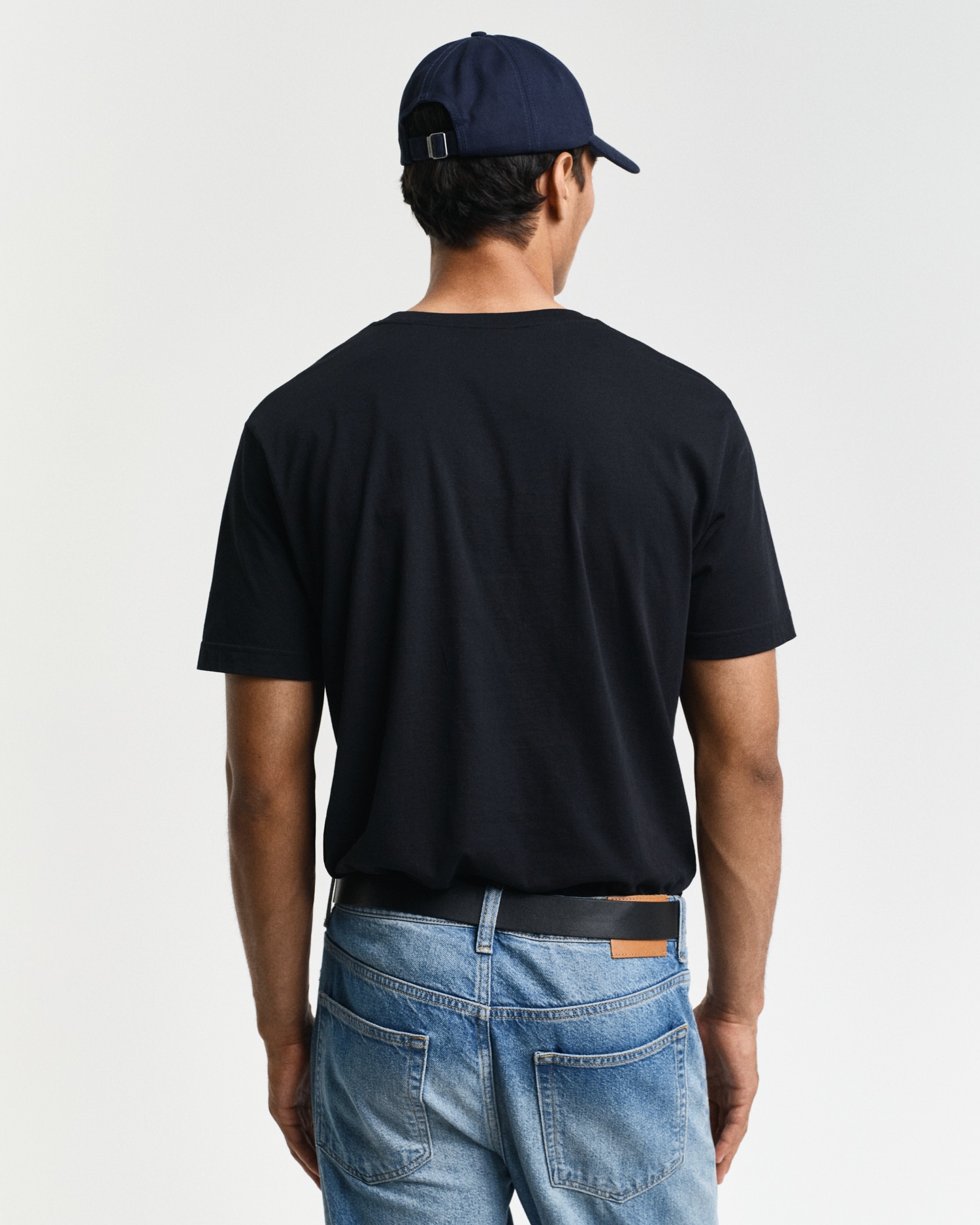 Gant T-Shirt »REG ARCHIVE SHIELD SS T-SHIRT«, mit Logodruck auf der Brust