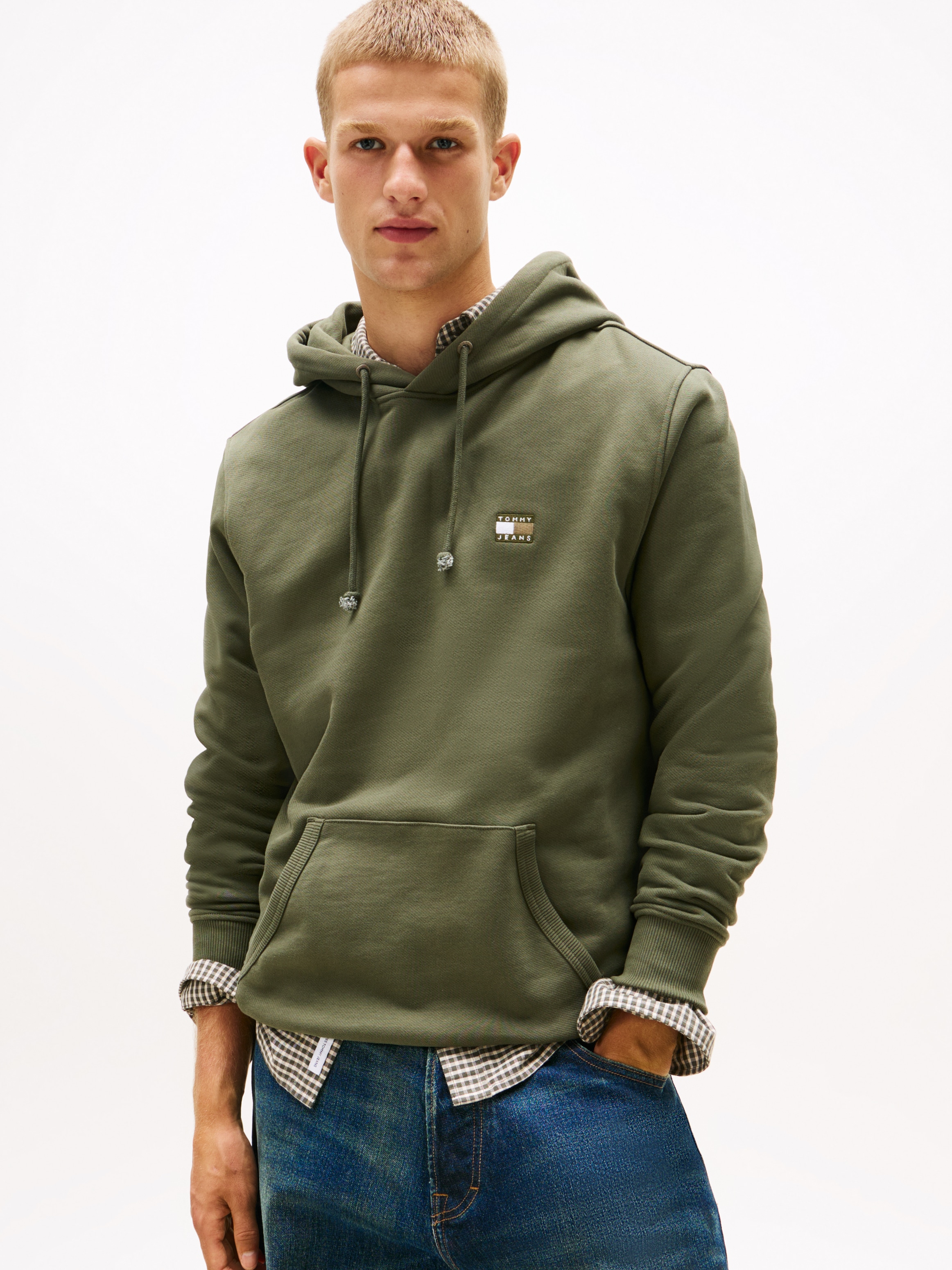 Tommy Jeans Hoodie "TJM REG BADGE HOODIE EXT", Mit Rundhalsausschnitt günstig online kaufen