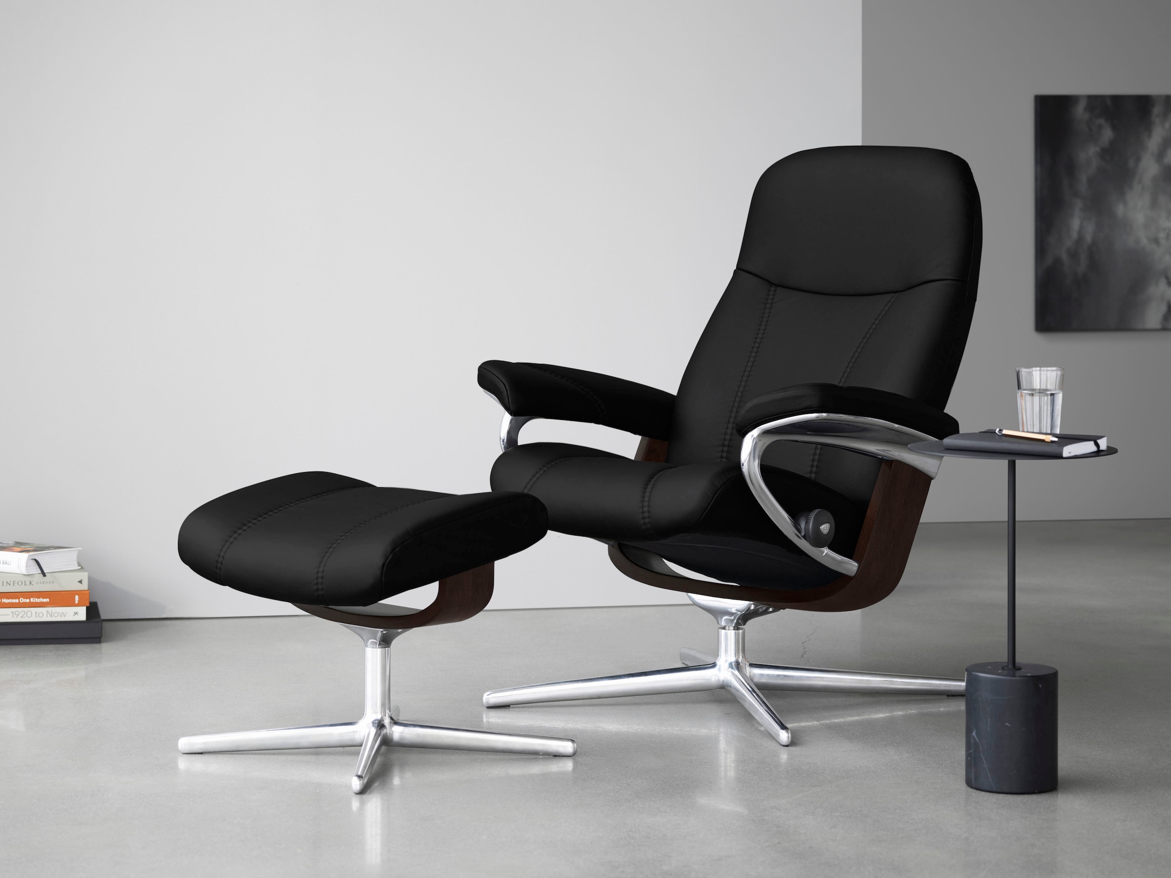 Stressless Relaxsessel "Consul" mit Cross Base, Größe S, M & L, Holzakzent Braun