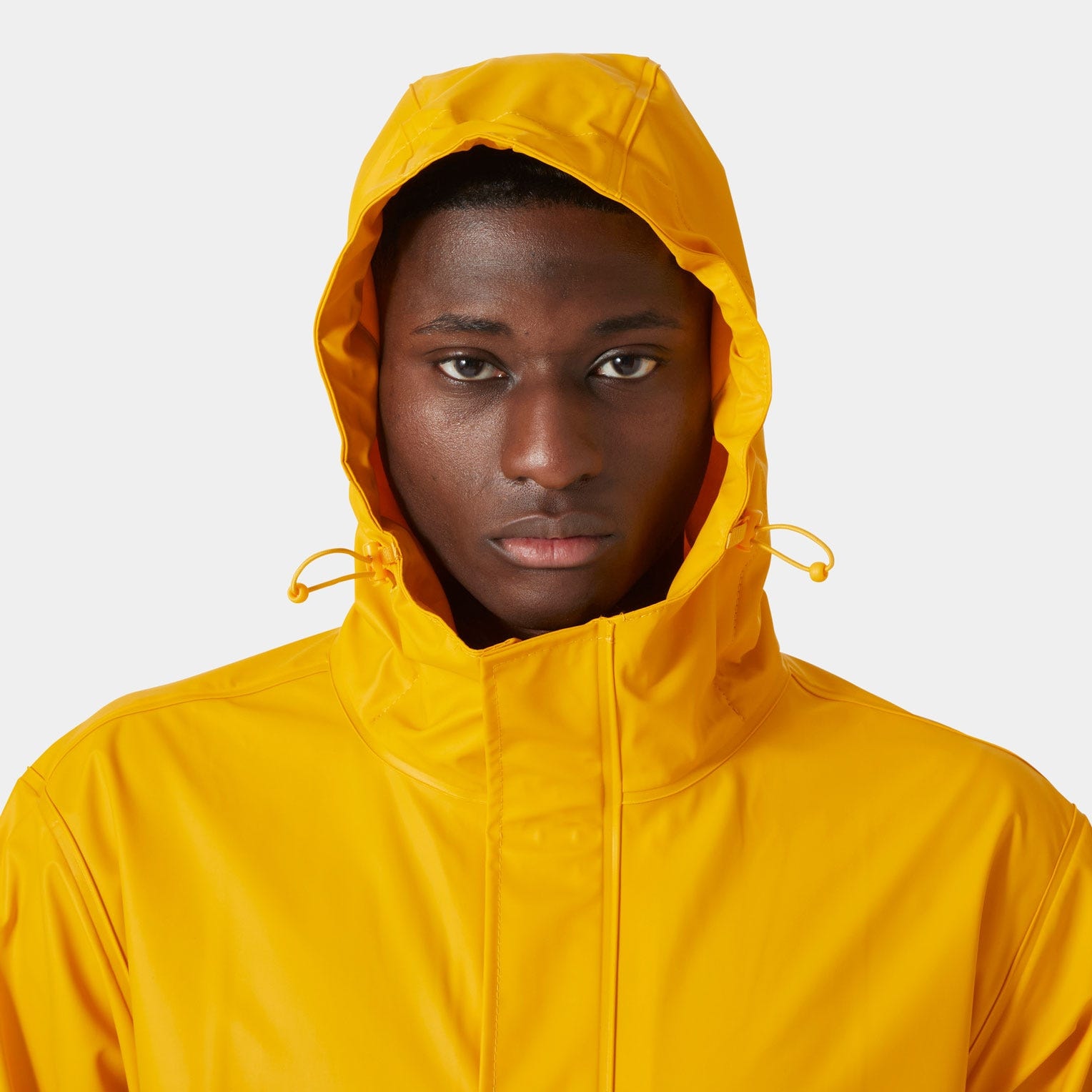 Helly Hansen Regenjacke »MOSS JACKET« mit Kapuze sportlich, mit wasserdichter Helox+®-Gewebetechnologie, winddicht