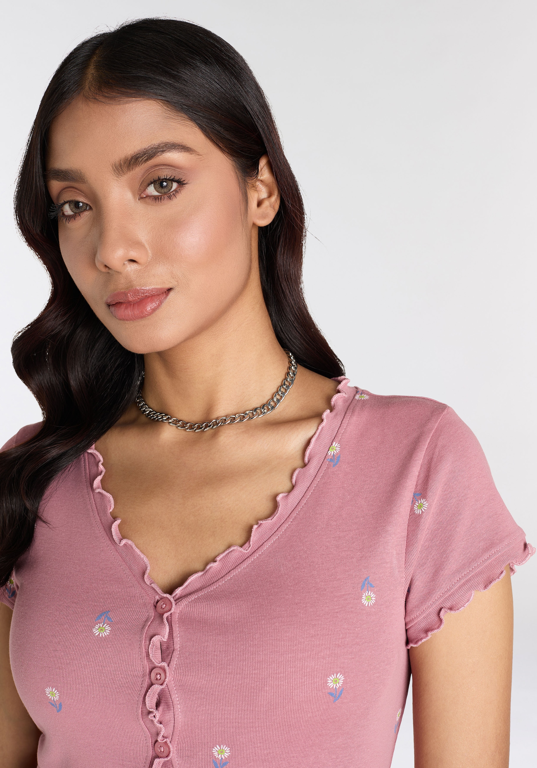 KangaROOS Kurzarmshirt, kurzärmelig, figurbetont, aus Baumwolle