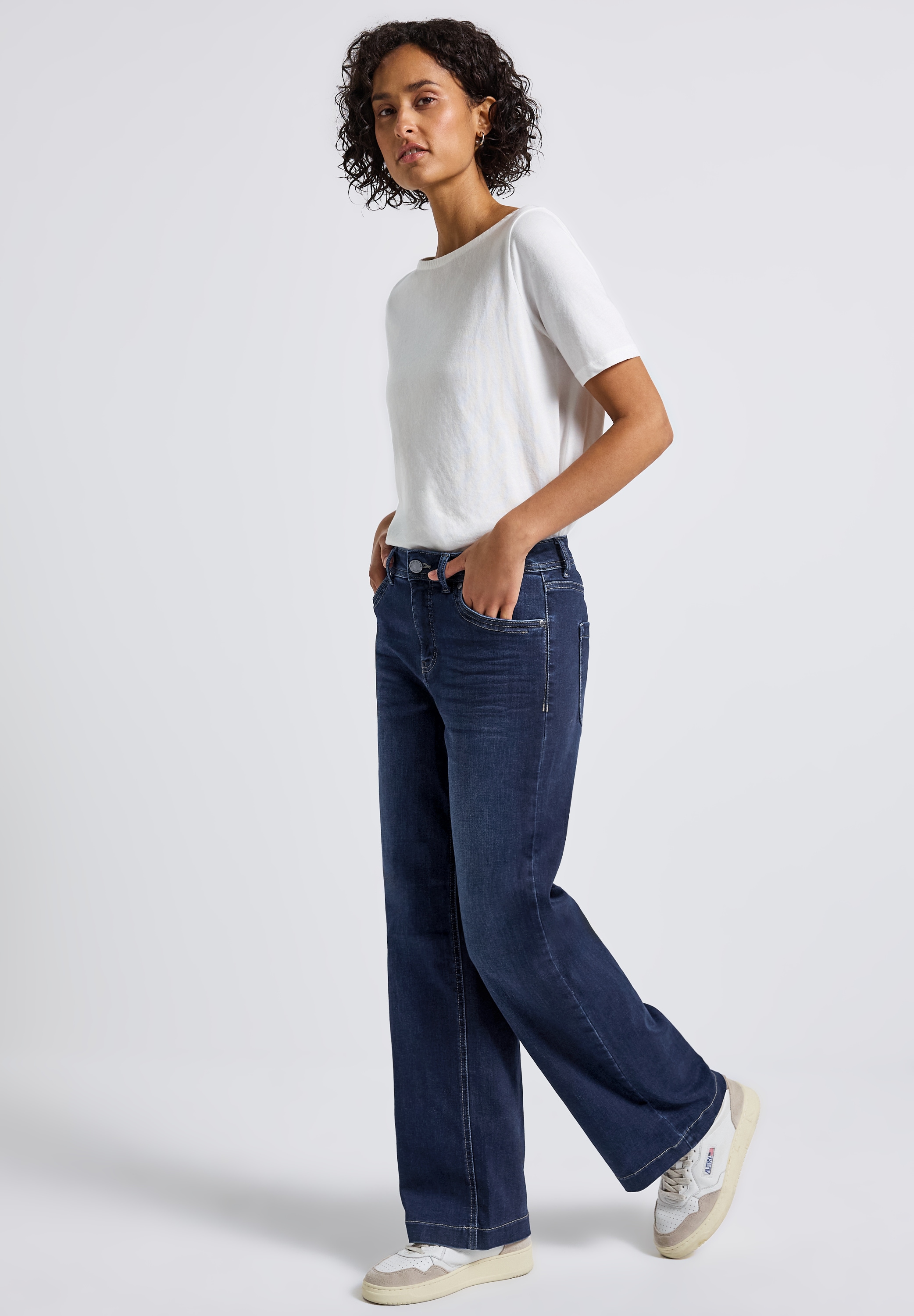STREET ONE Loose-fit-Jeans, im Loose Fit